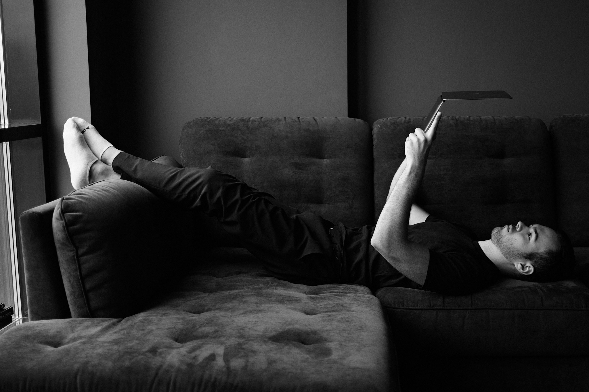 STEPAN. NOIZOMAX Художественный фотограф в Дубай