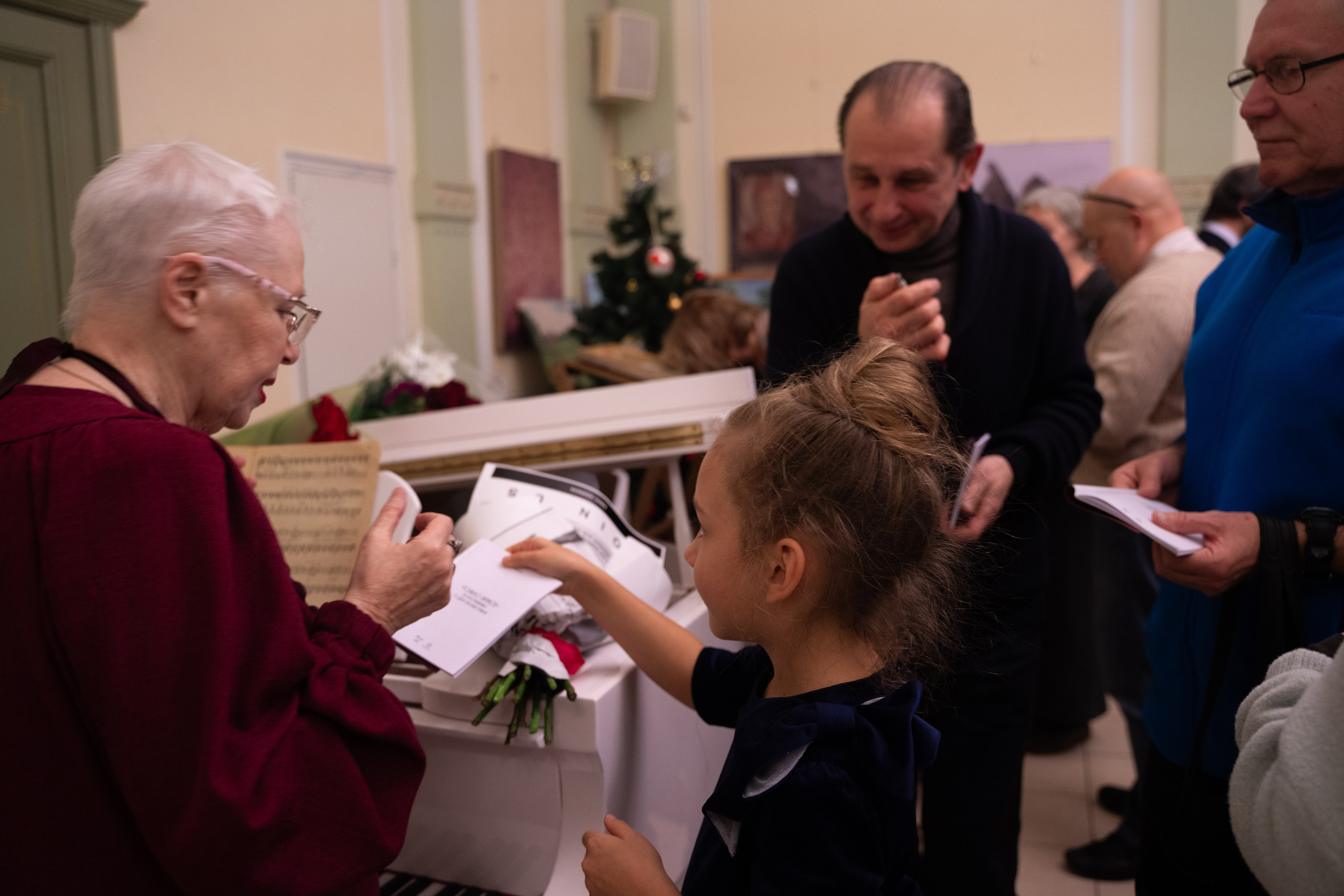 Благотворительный концерт «Через тернии — к Рождеству» 17.12.2023. Портретный и репортажный фотограф Наталья Горобец