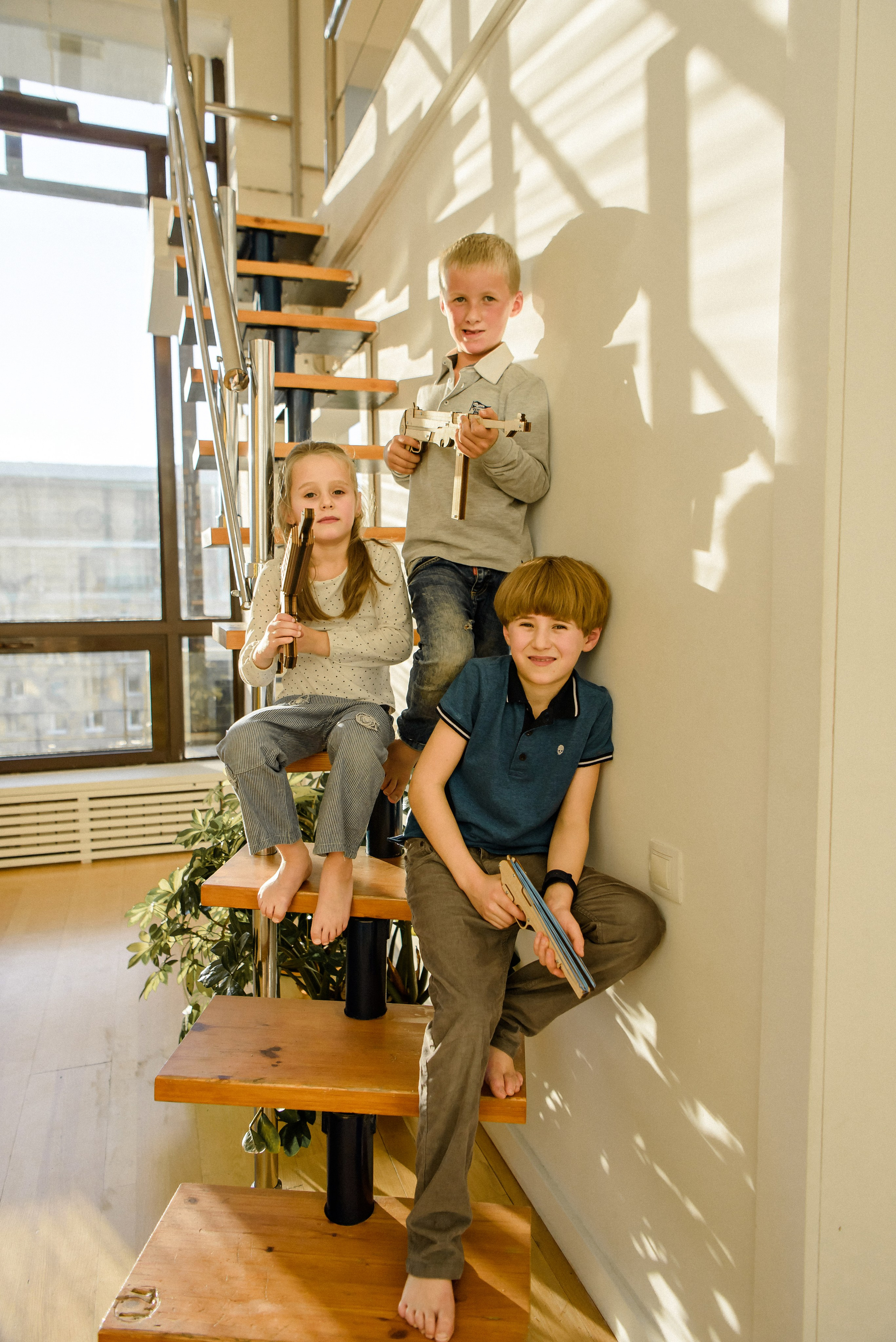 Магазин деревянных игрушек. Свадебный фотограф в Санкт-Петербурге София Шубик