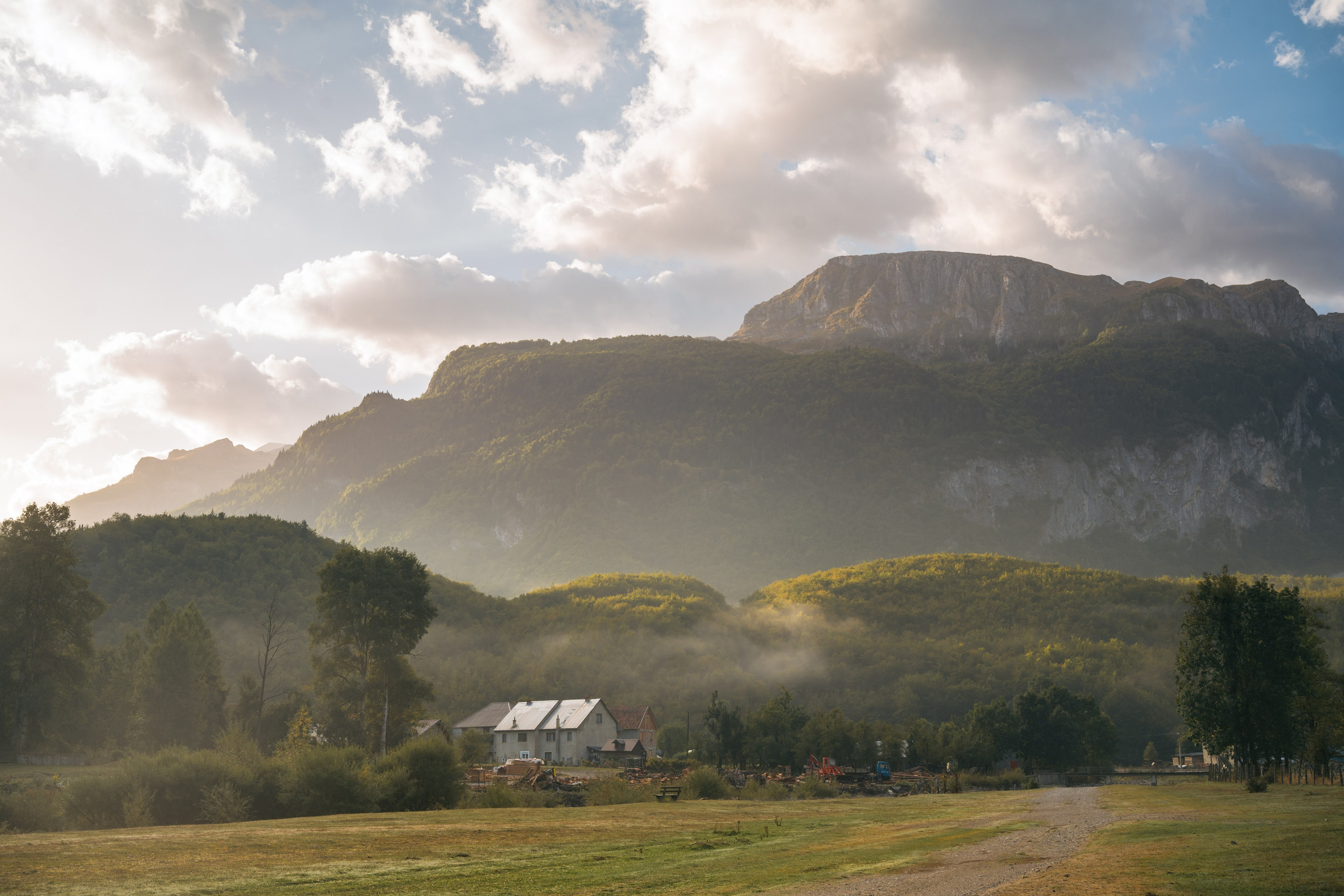 ДОЛИНА ГРЕБАЙЕ. ЧЕРНОГОРИЯ. Фотограф в Белграде Чугреева Елена