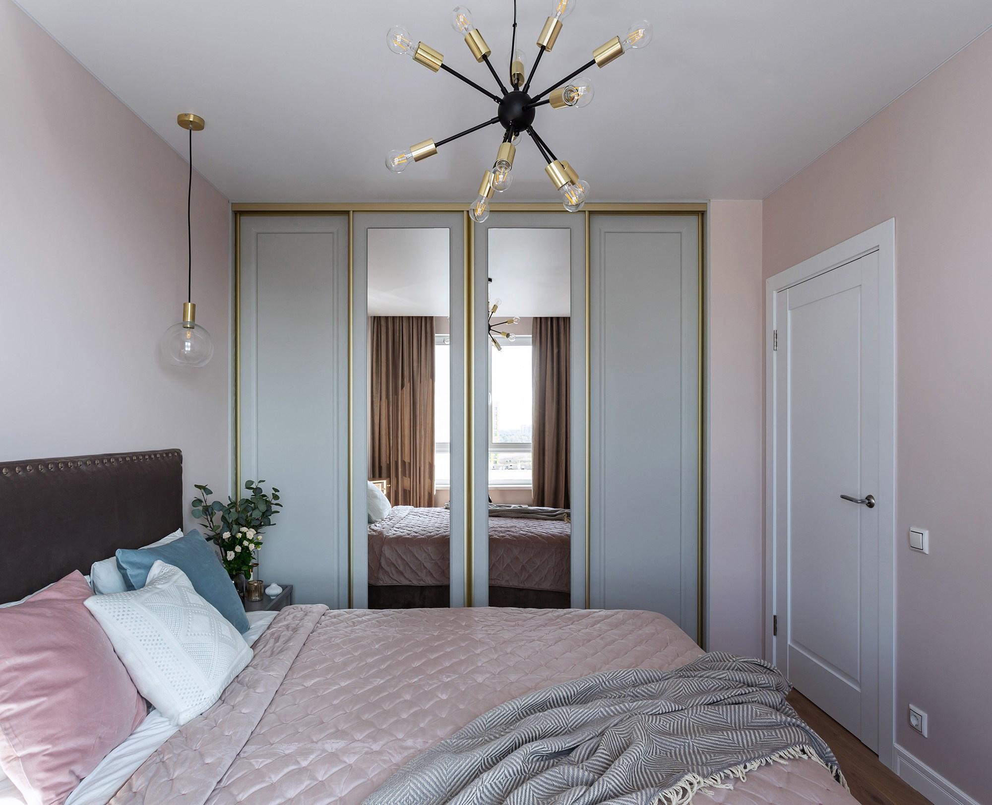 Квартира для девушки в Жк Бунинские луга. Главная