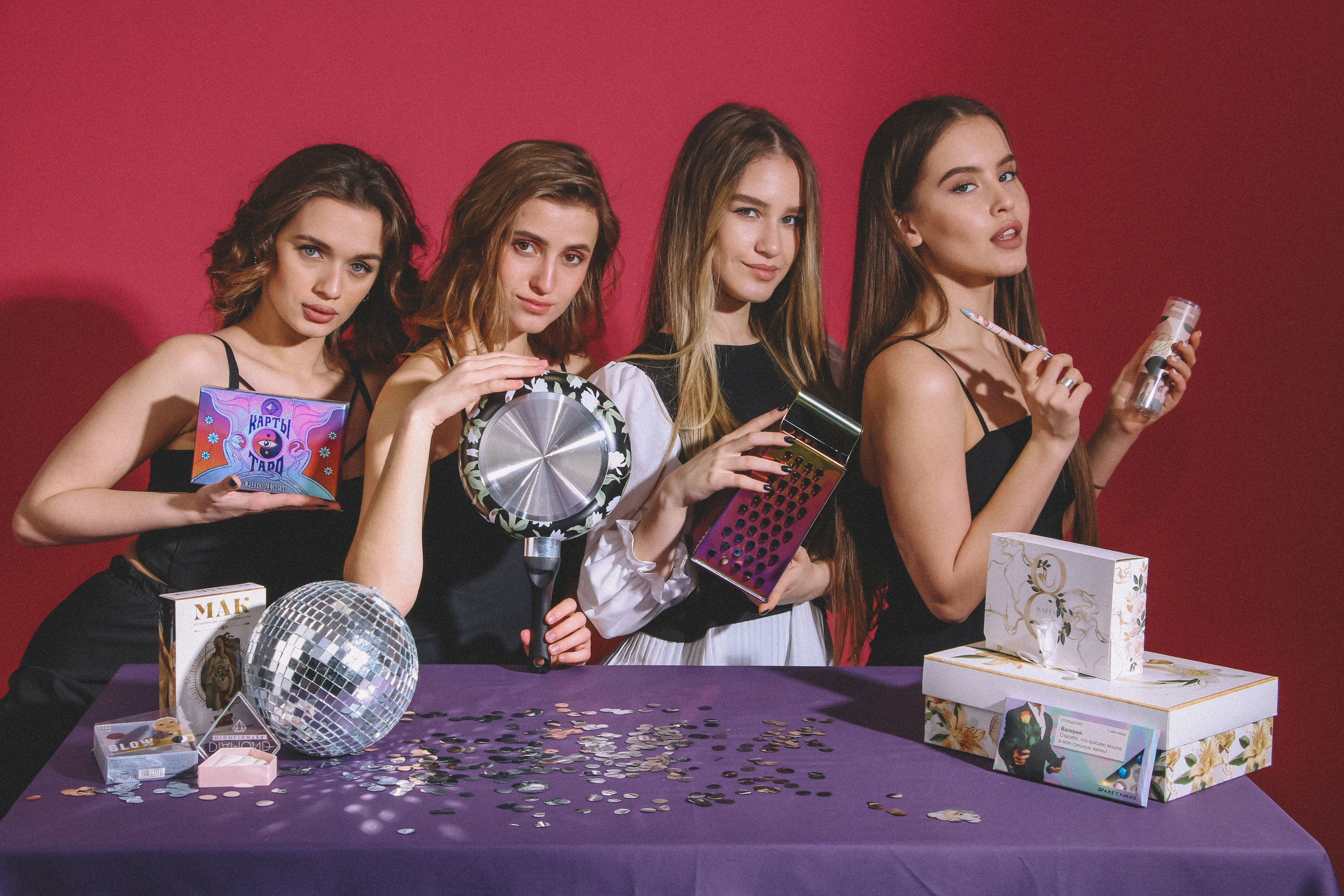 Разработки 8 марта. Фотограф для различных событий, проектов, маркетплейсов, сайтов и мероприятий в Екатеринбурге