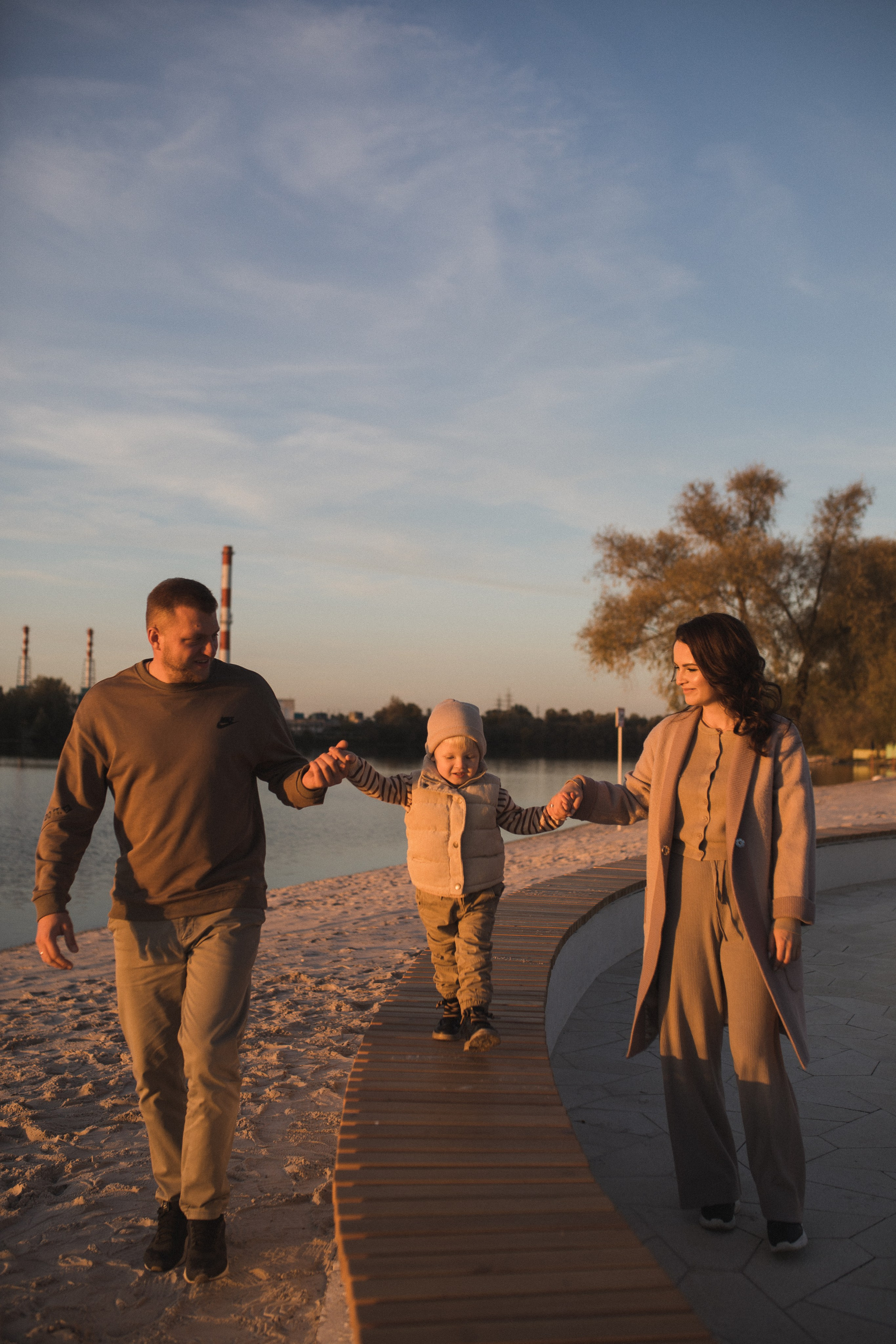 Прогулка по набережной. Свадебный и семейный фотограф в Белгороде Евгения Курочкина