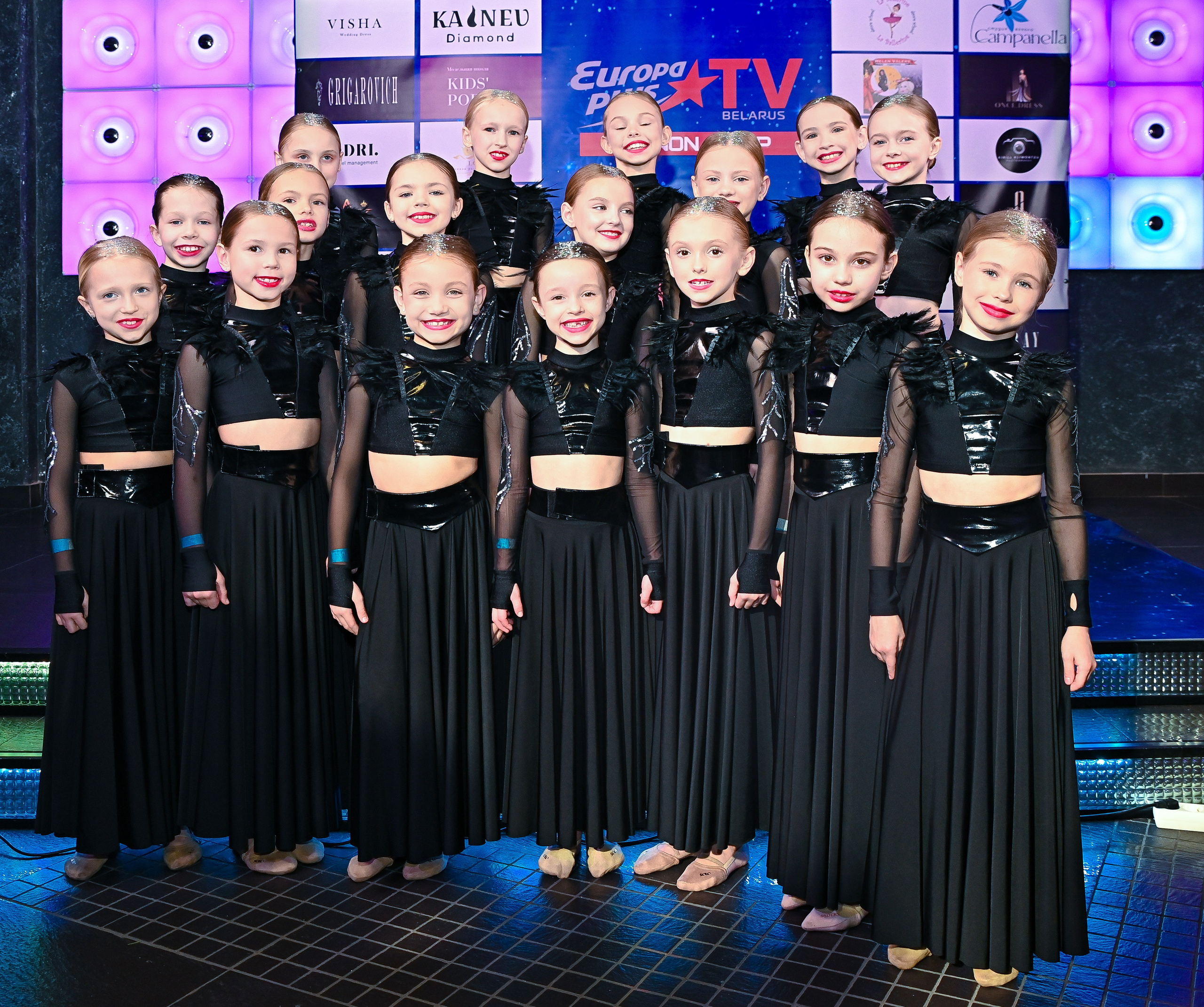 Большая новогодняя тусовка. Фотоуслуги, услуги фотографа, фотографирование важных событий