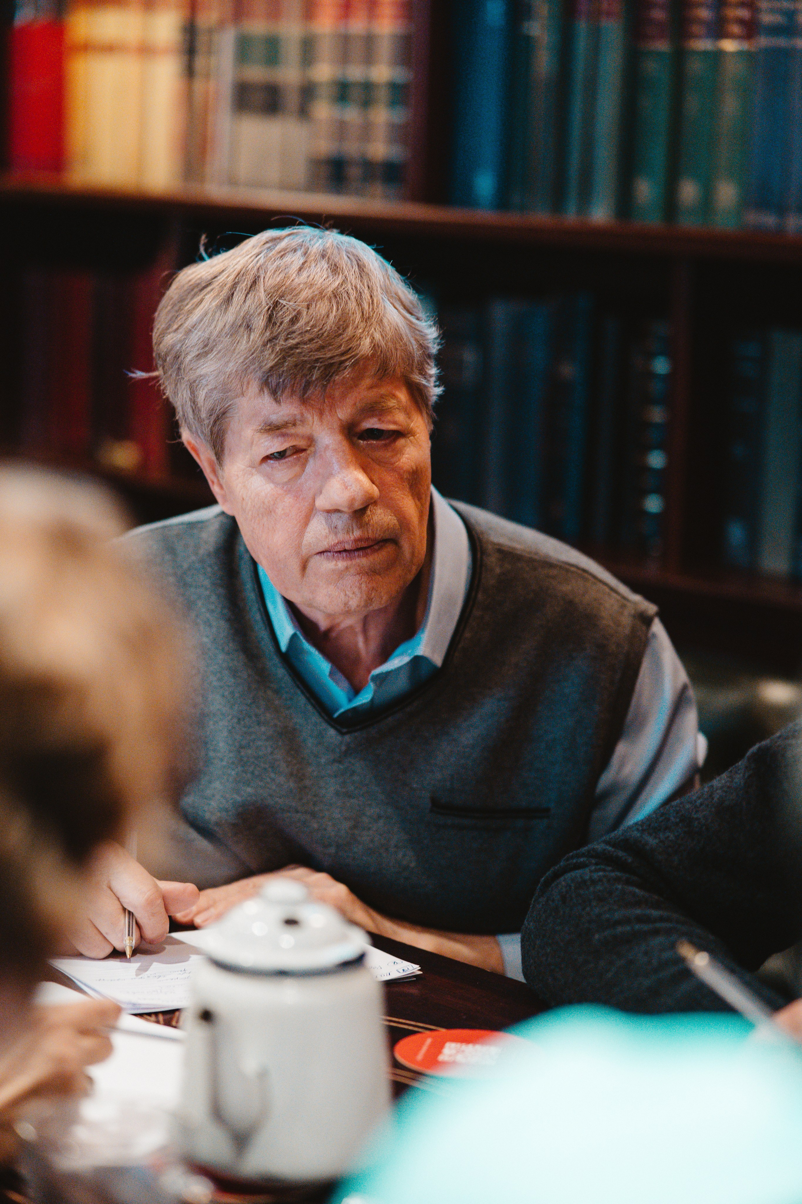 Intellectual games. Я занимаюсь событийной, свадебной, товарной, студийной… фотографией