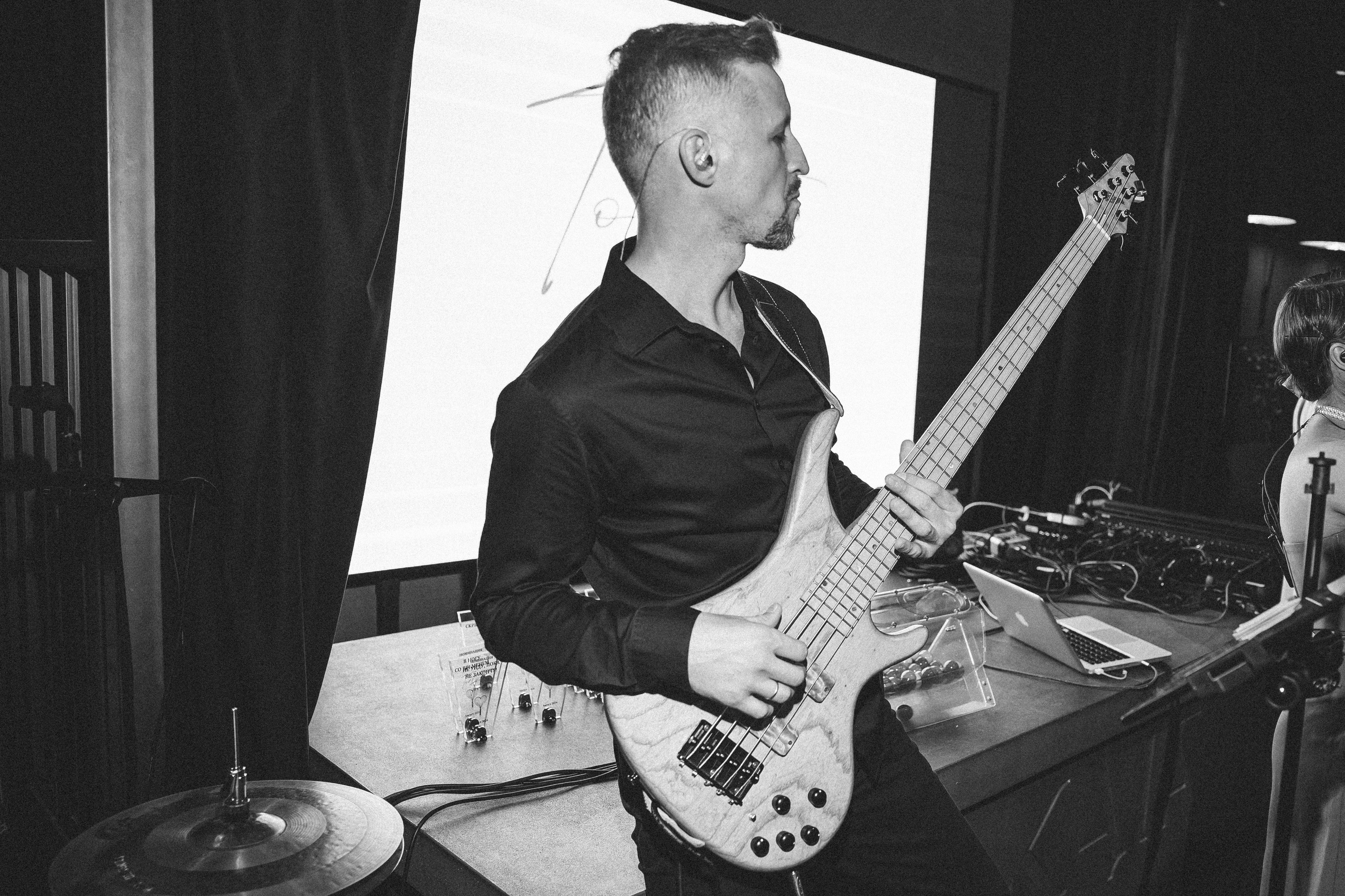 Репортажный фотограф на корпоратив, день рождения и другие мороприятия. Свадебный фотограф в Москве — Оскар Гелманов