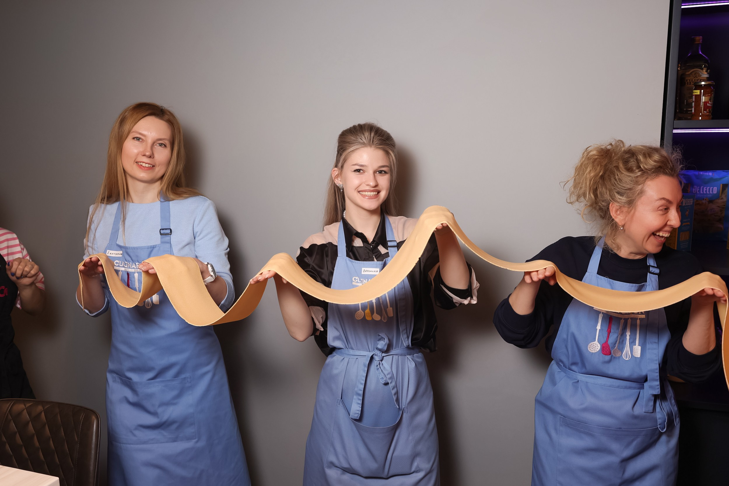 Вечеринка 8 марта в EventyOn. Репортажный фотограф видеограф в Москве Ольга Плаксина