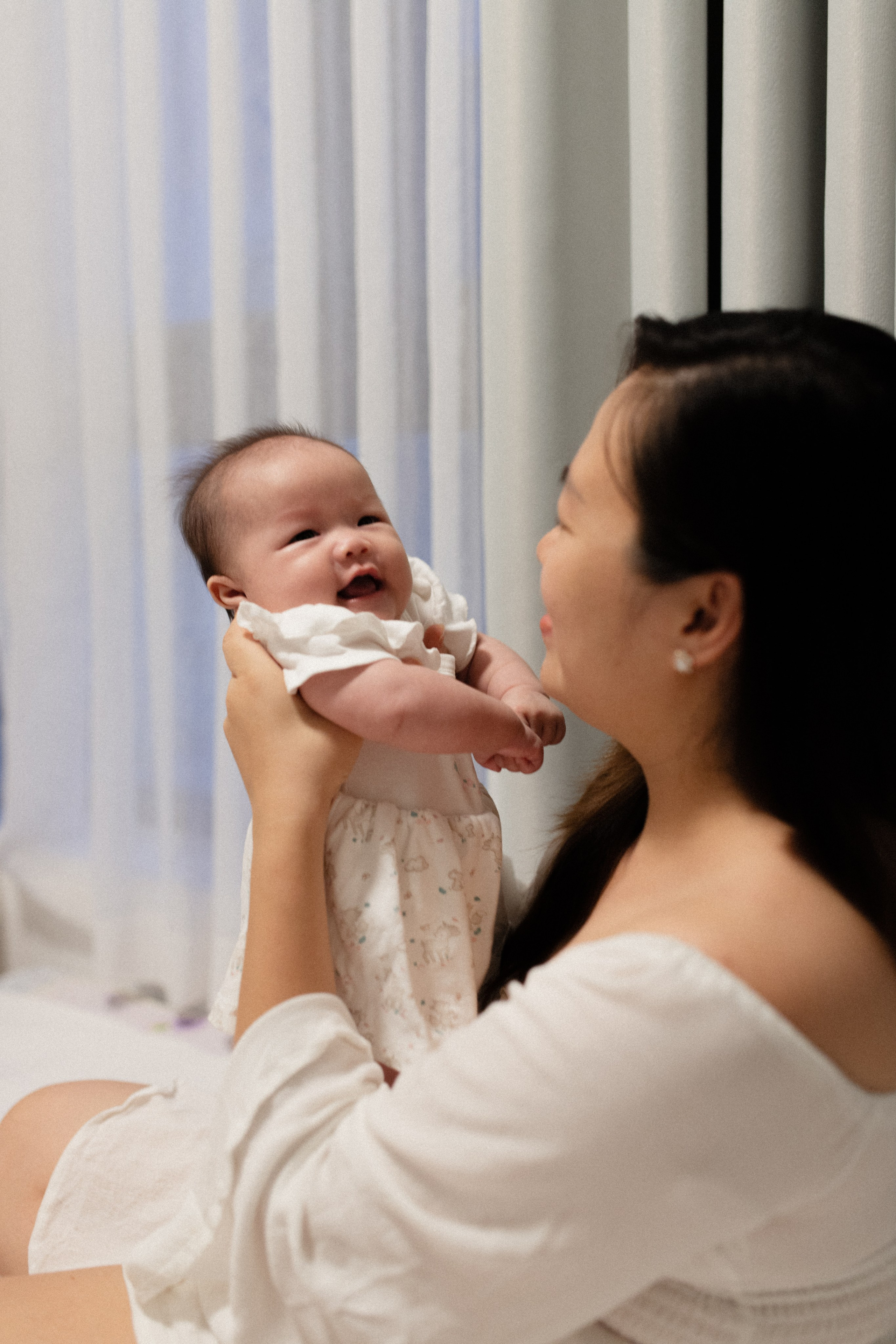 Лариса и Виктория. Главная