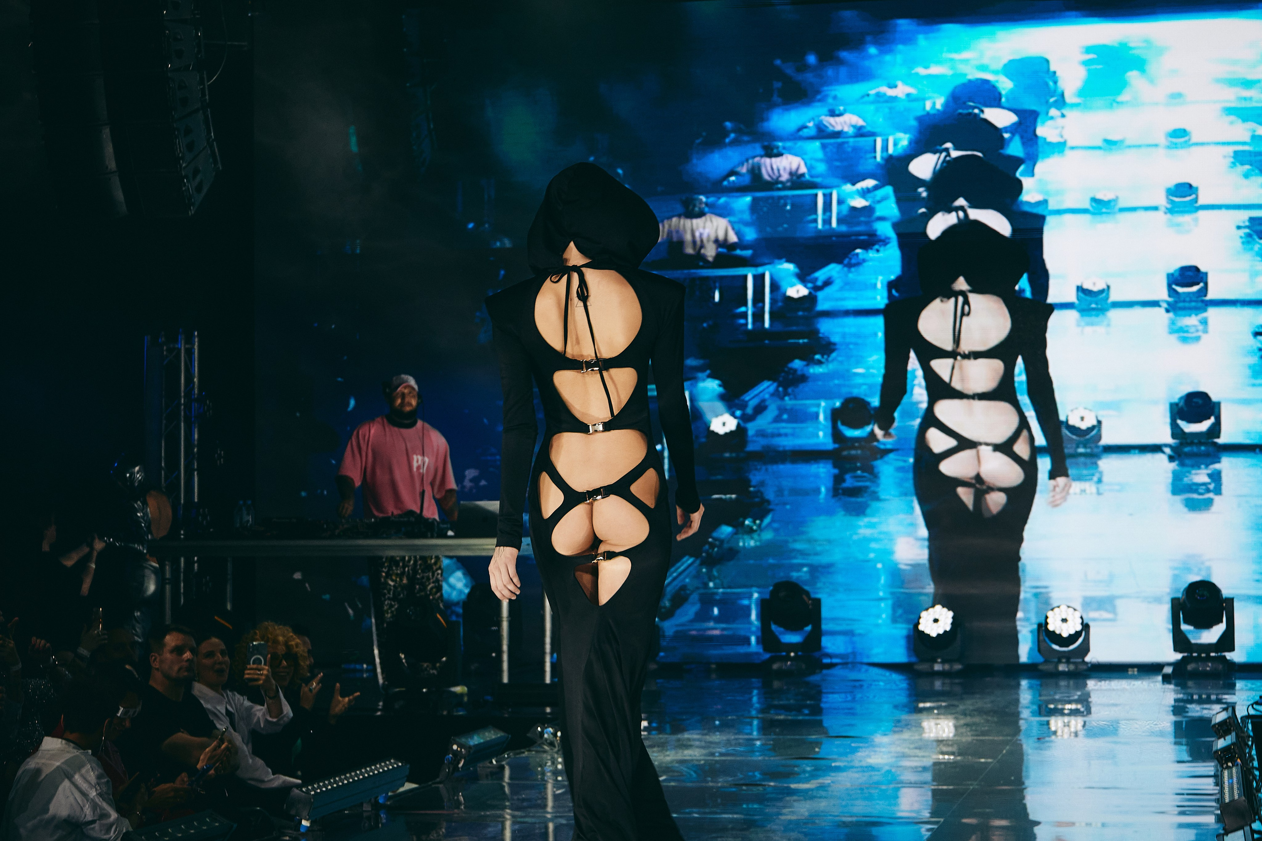 NEW ERA DESIGNER ANDREY PONOMAREV