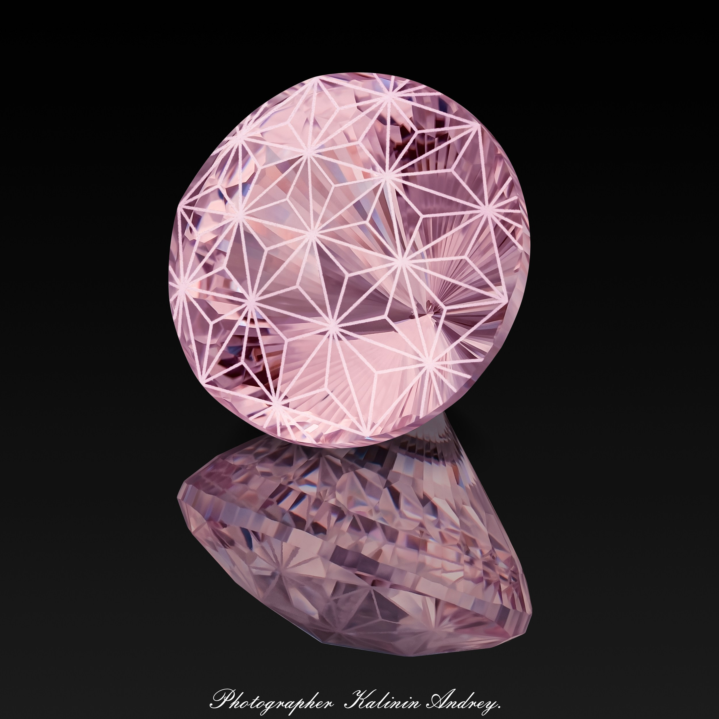 Профессиональная уникальная рекламная фотосъёмка драгоценных в Москве  тел +7 966-003-13-07. Высококачественная профессиональная рекламная фотосъёмка ювелирных украшений, драгоценных камней в Москве. Обучение, консультация