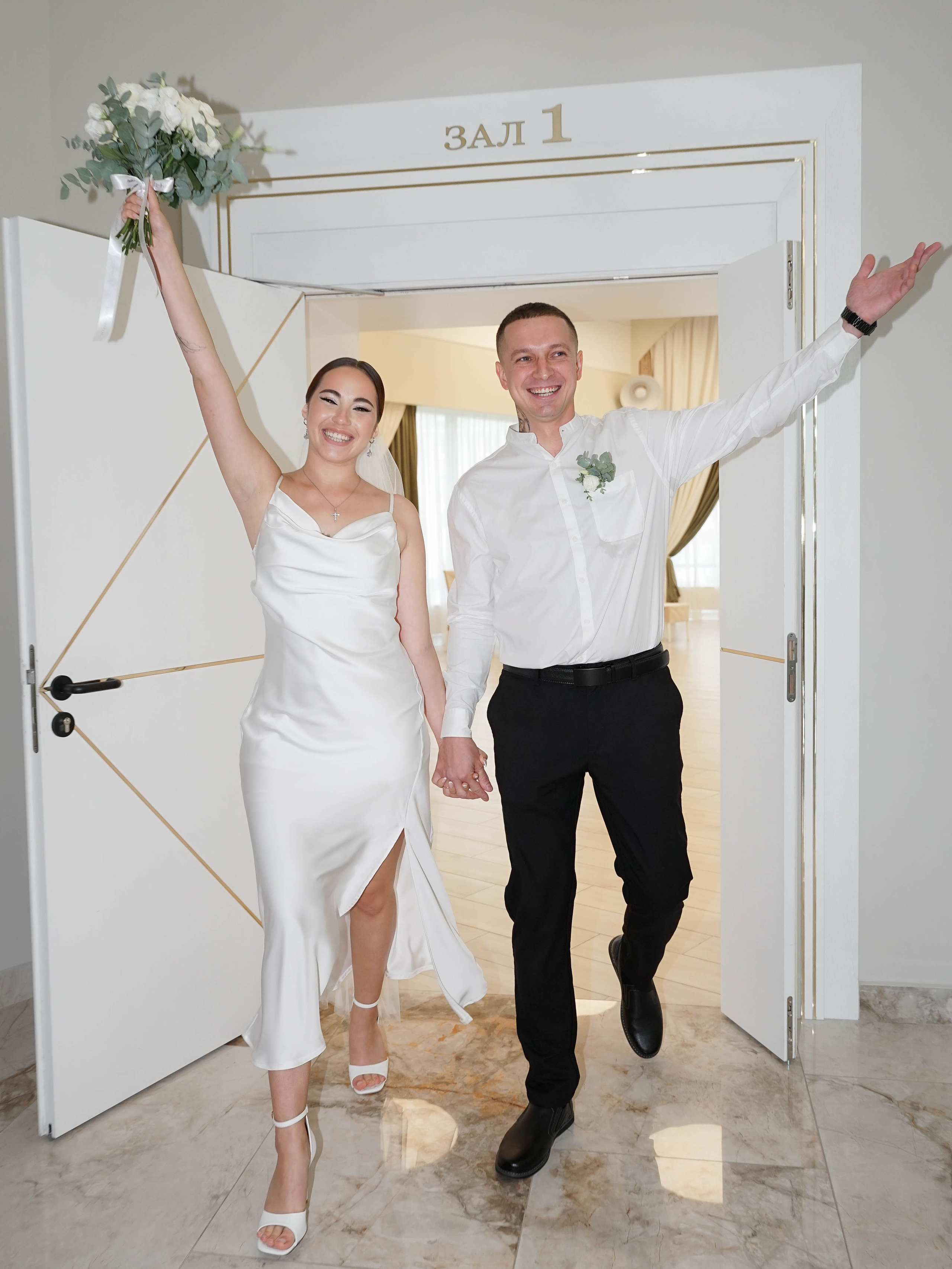 Свадебная фотосессия в ЗАГСе