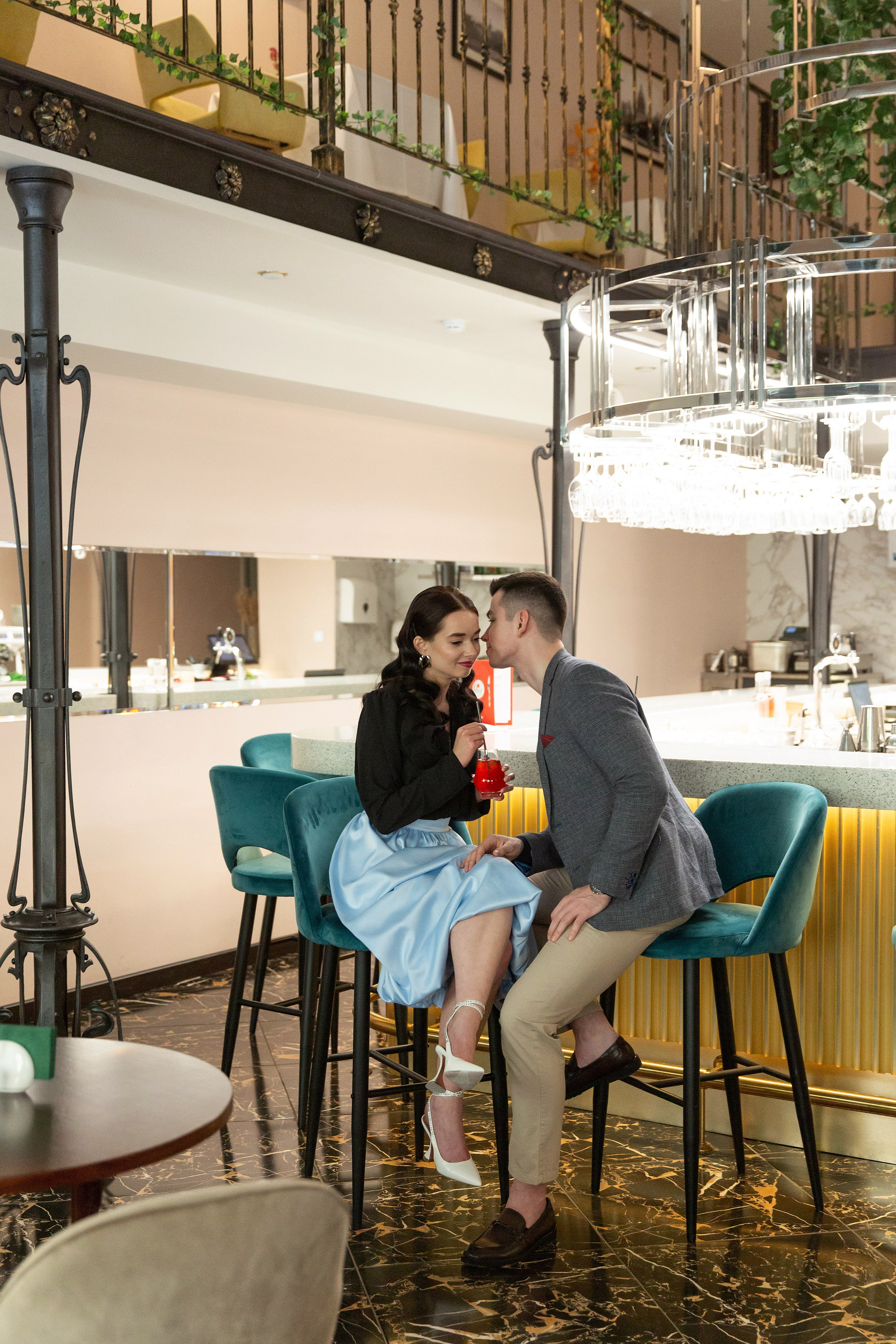 Фотосессия лав стори в отеле. Свадебный и портретный фотограф в Санкт-Петербурге Надежда Чечулина