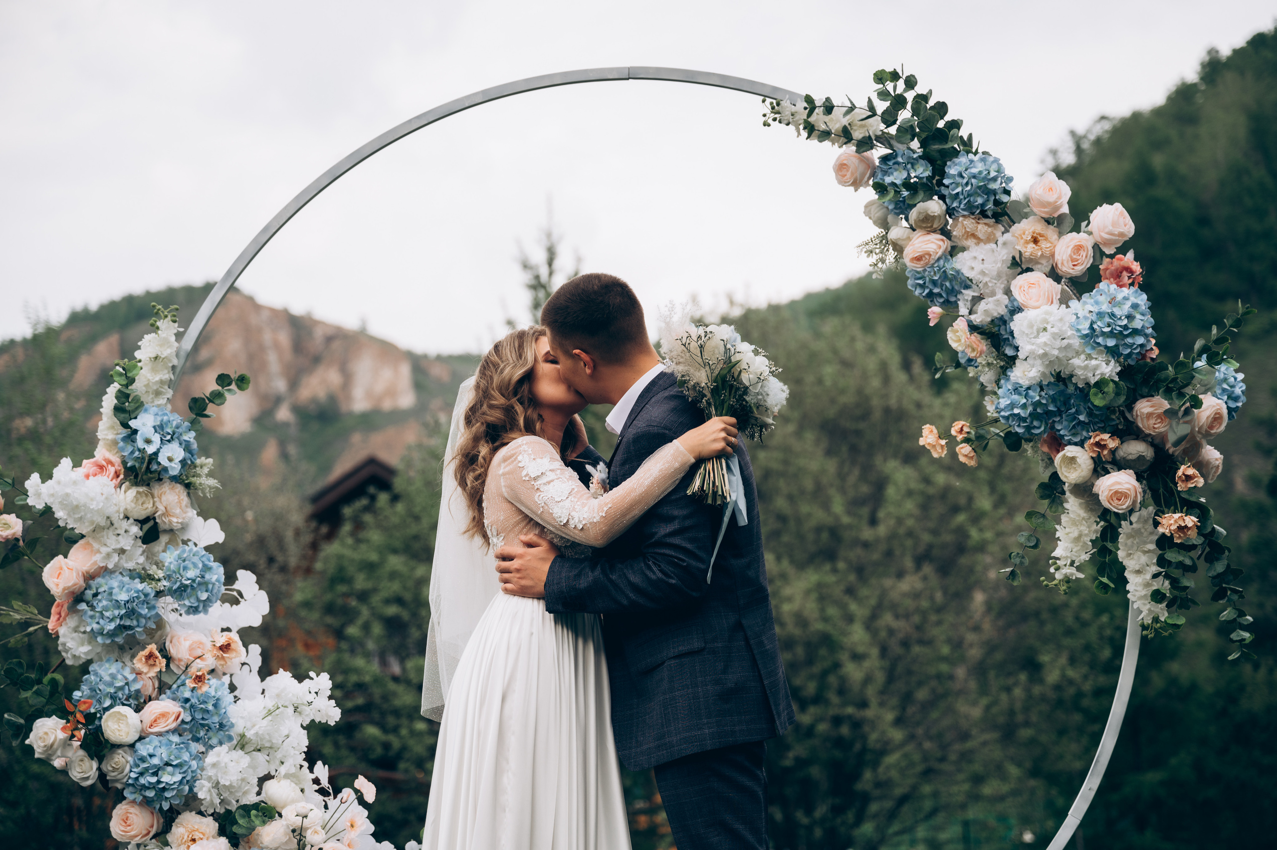 Свадебные фотосессии Красноярск, лав-стори, фотосессия пары. Юлия Раскова — Портретный и семейный фотограф в Красноярске