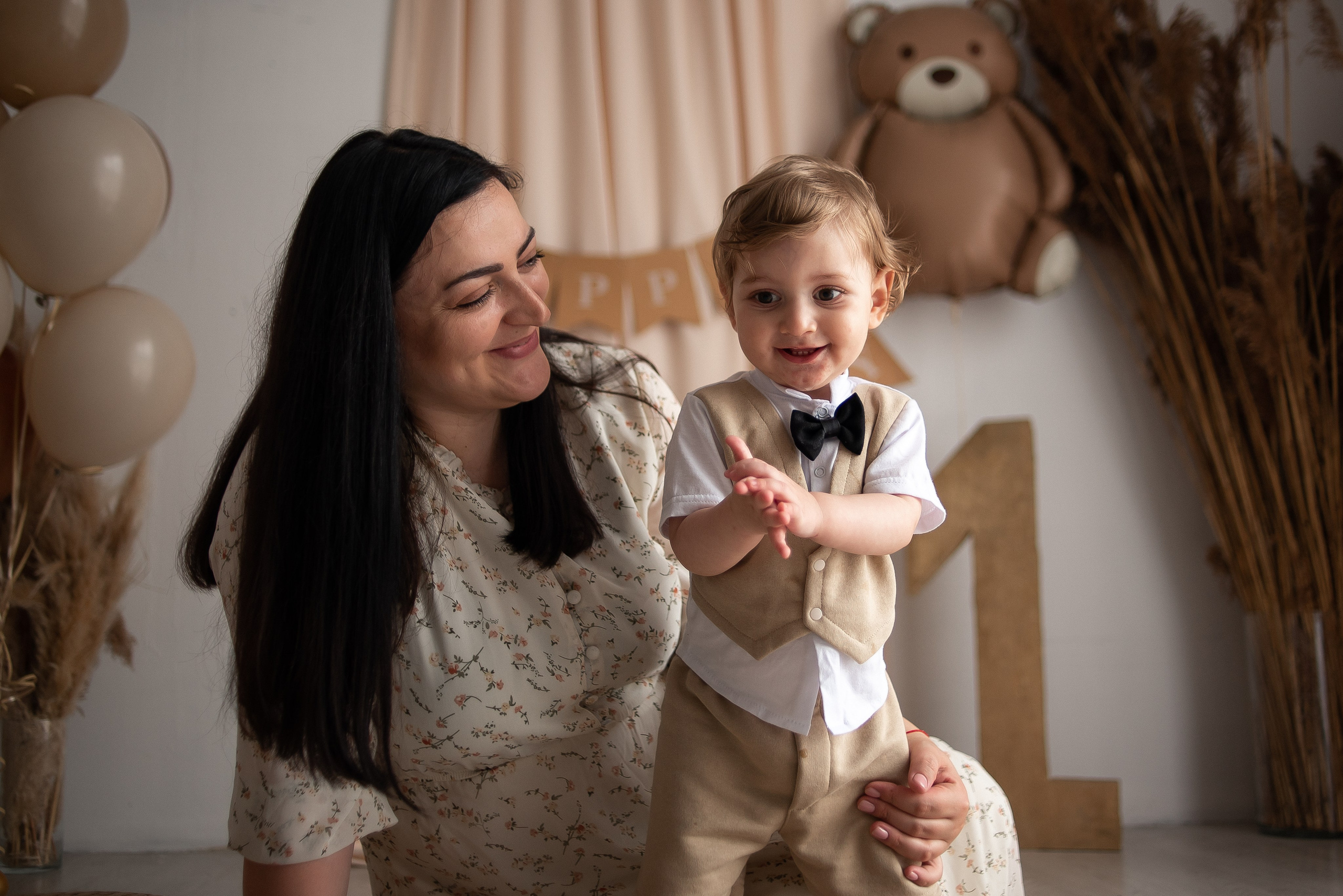 Ани и Артурчик. Главная