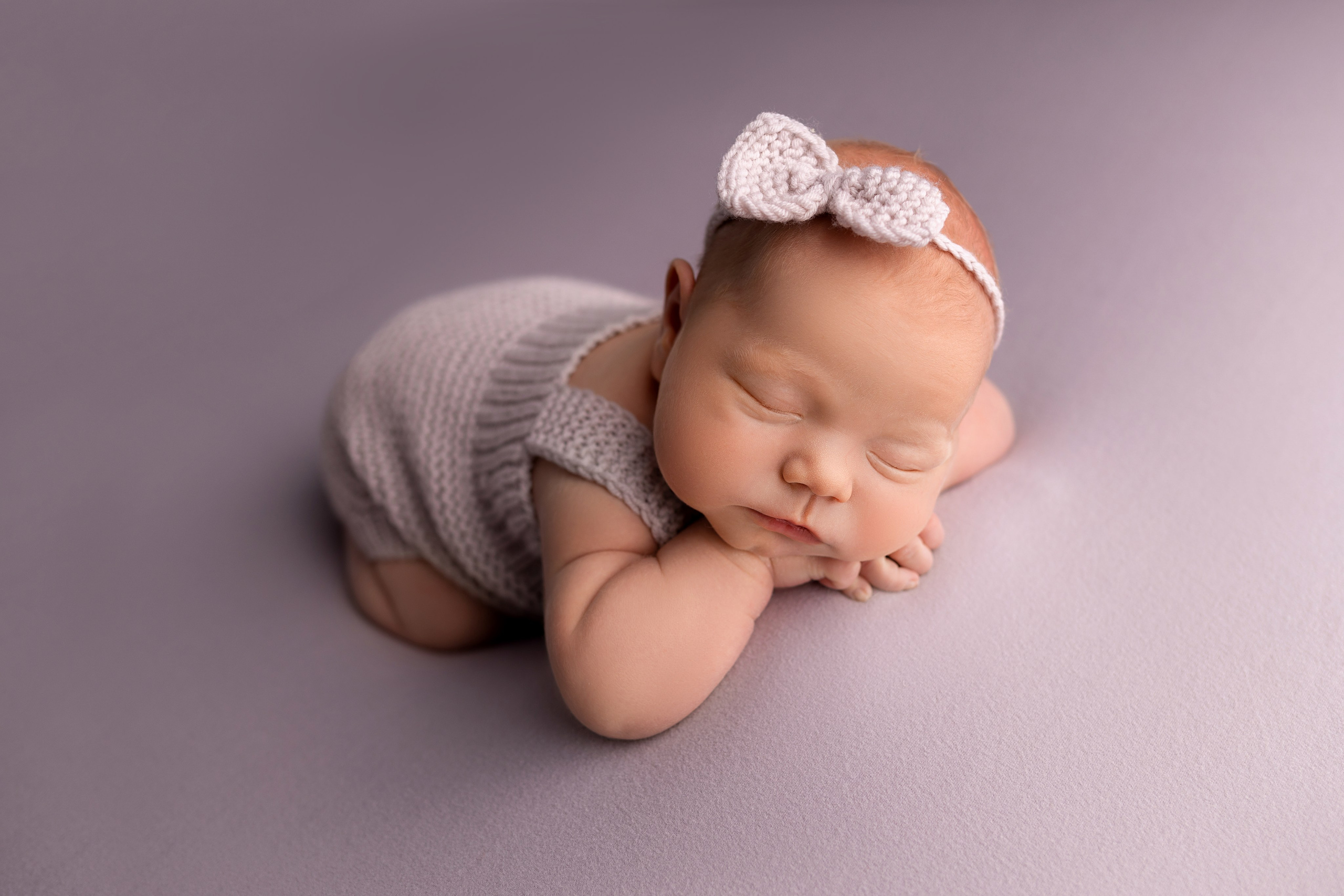 Классическая фотосессия малыша. Фотограф новорожденных малышей в Омске и Омской области Эльвира Камаева