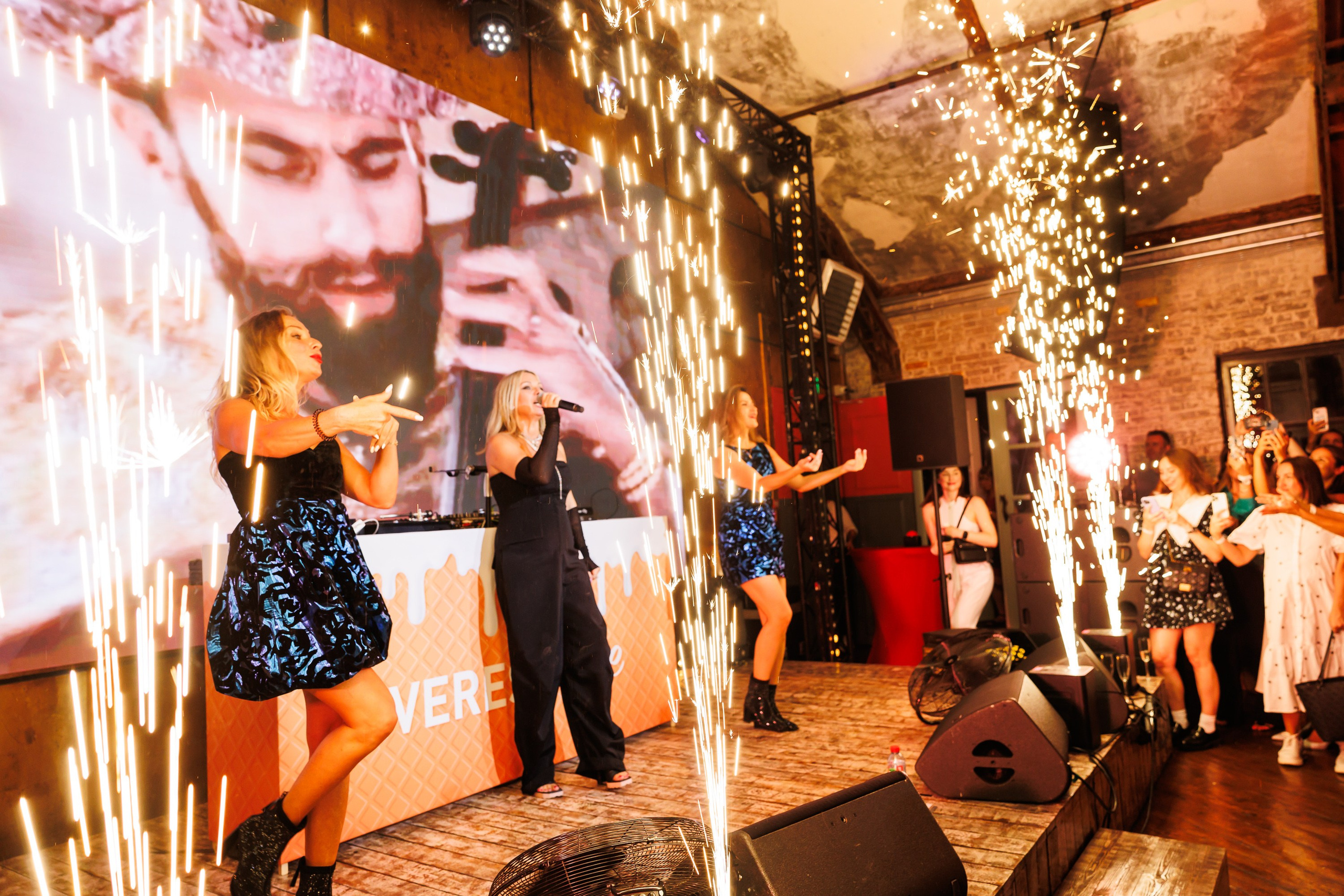EVEREST VIBE good vibes only 16.08.2023. EVEREST PHOTO REPORT