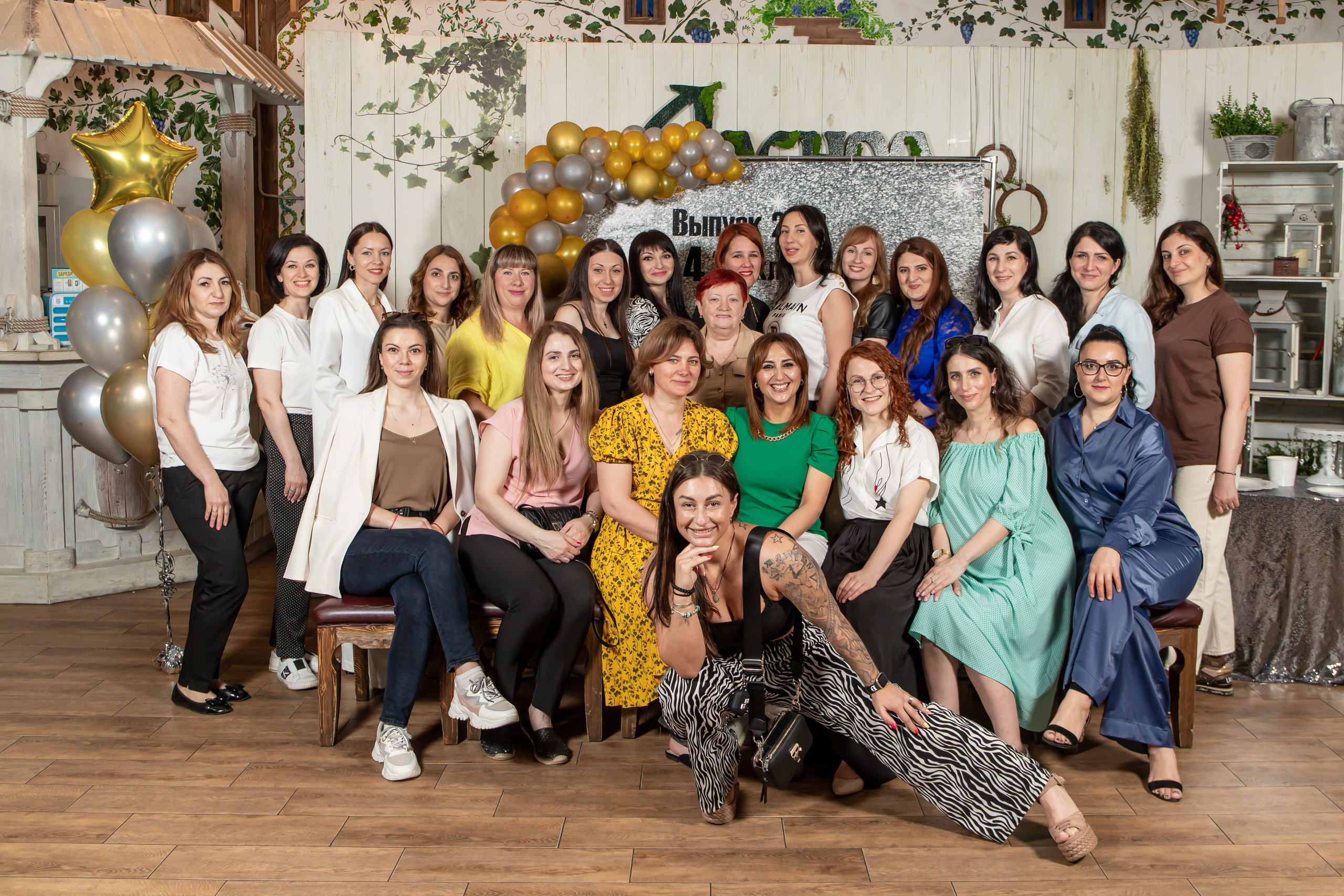 Выпуск 4Б 23 год. Семейный и свадебный фотограф в Геленджике Михаил Шматов