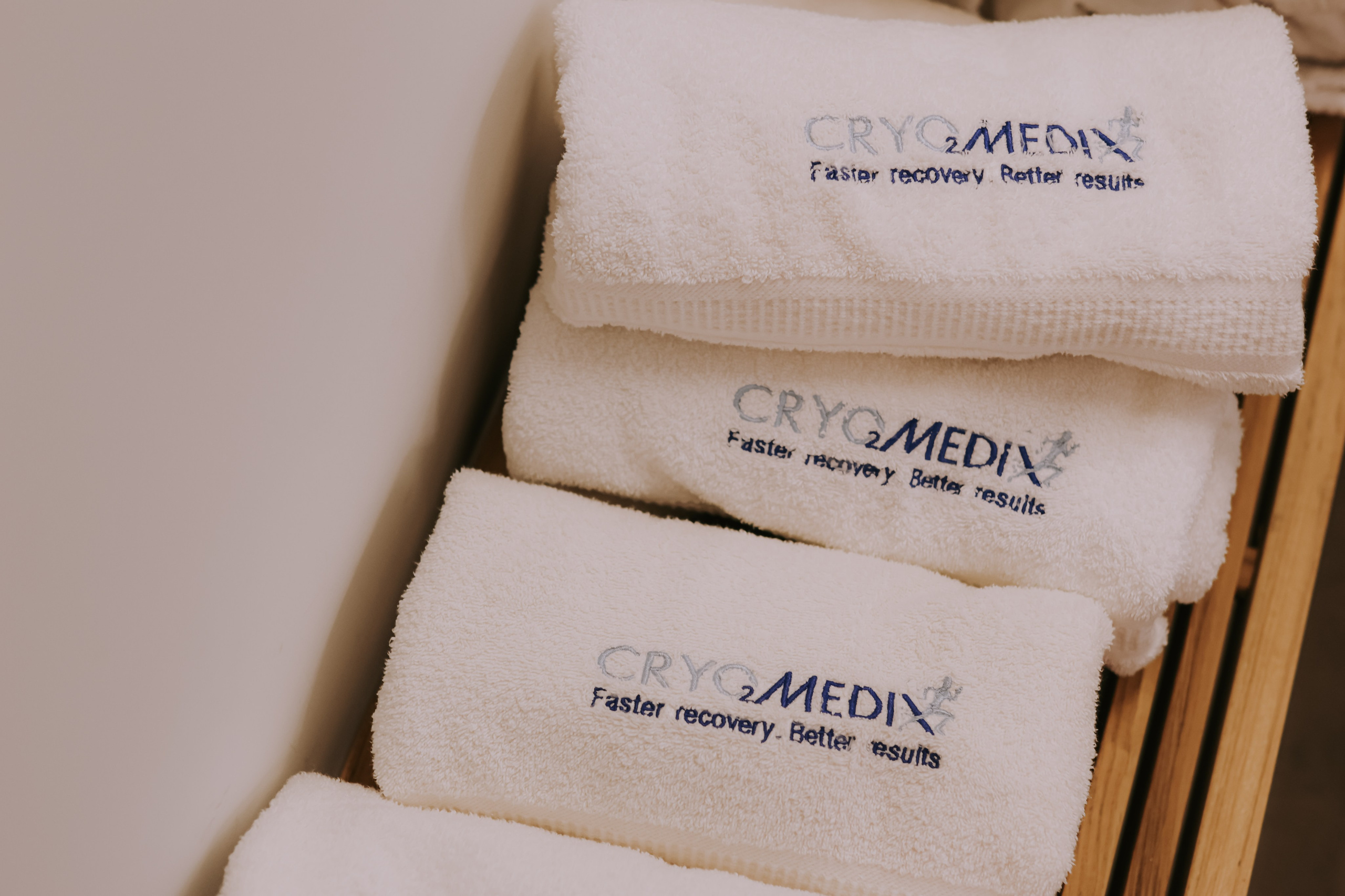 CRYOMEDIX / Emilia Digital. Photographer in Israel Alice Milchin