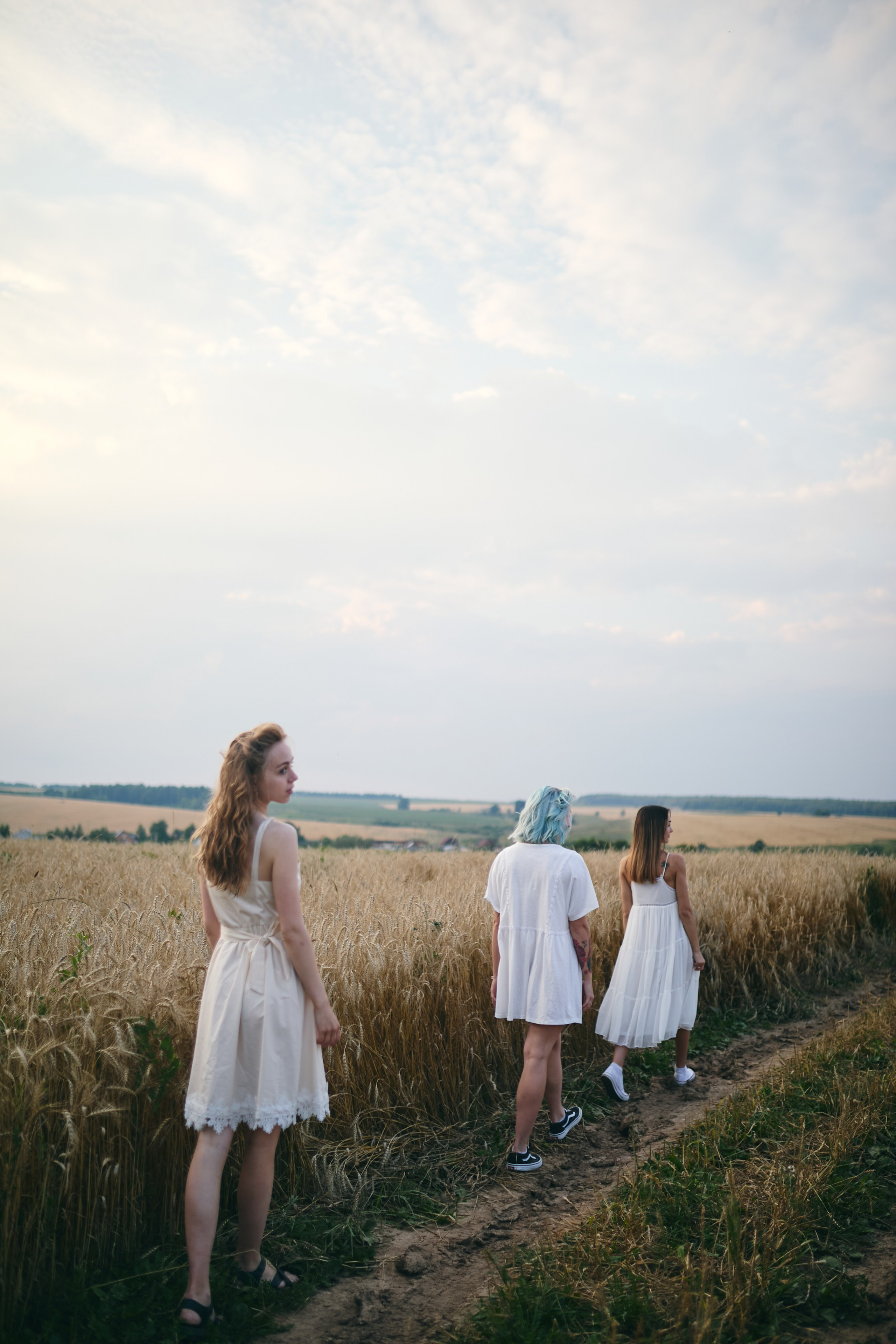 Аня, Лена и Арина. Фотограф София Комкина