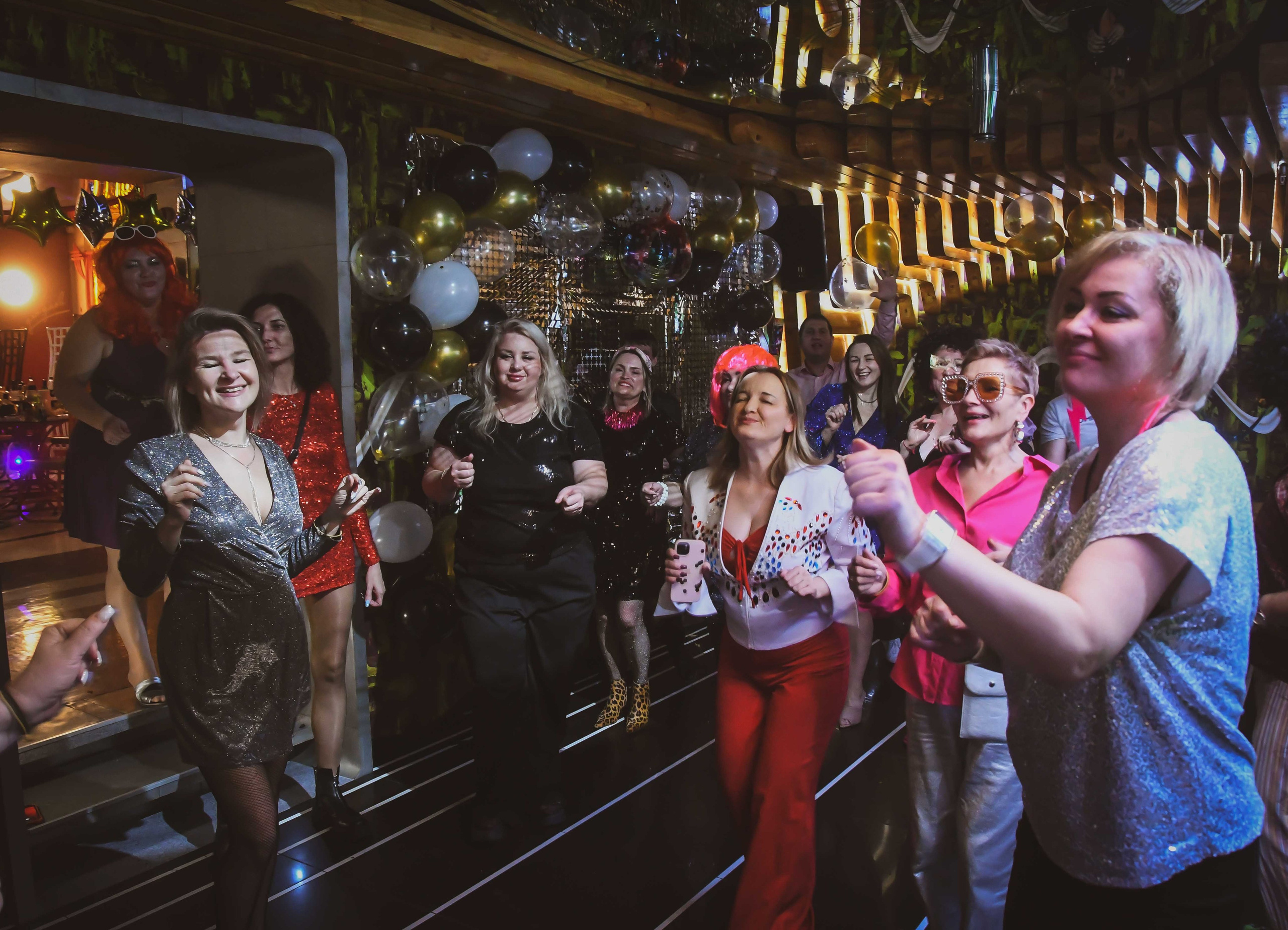 Свидетели дискотеки 80х. Репортажный и детский фотограф в Новосибирске