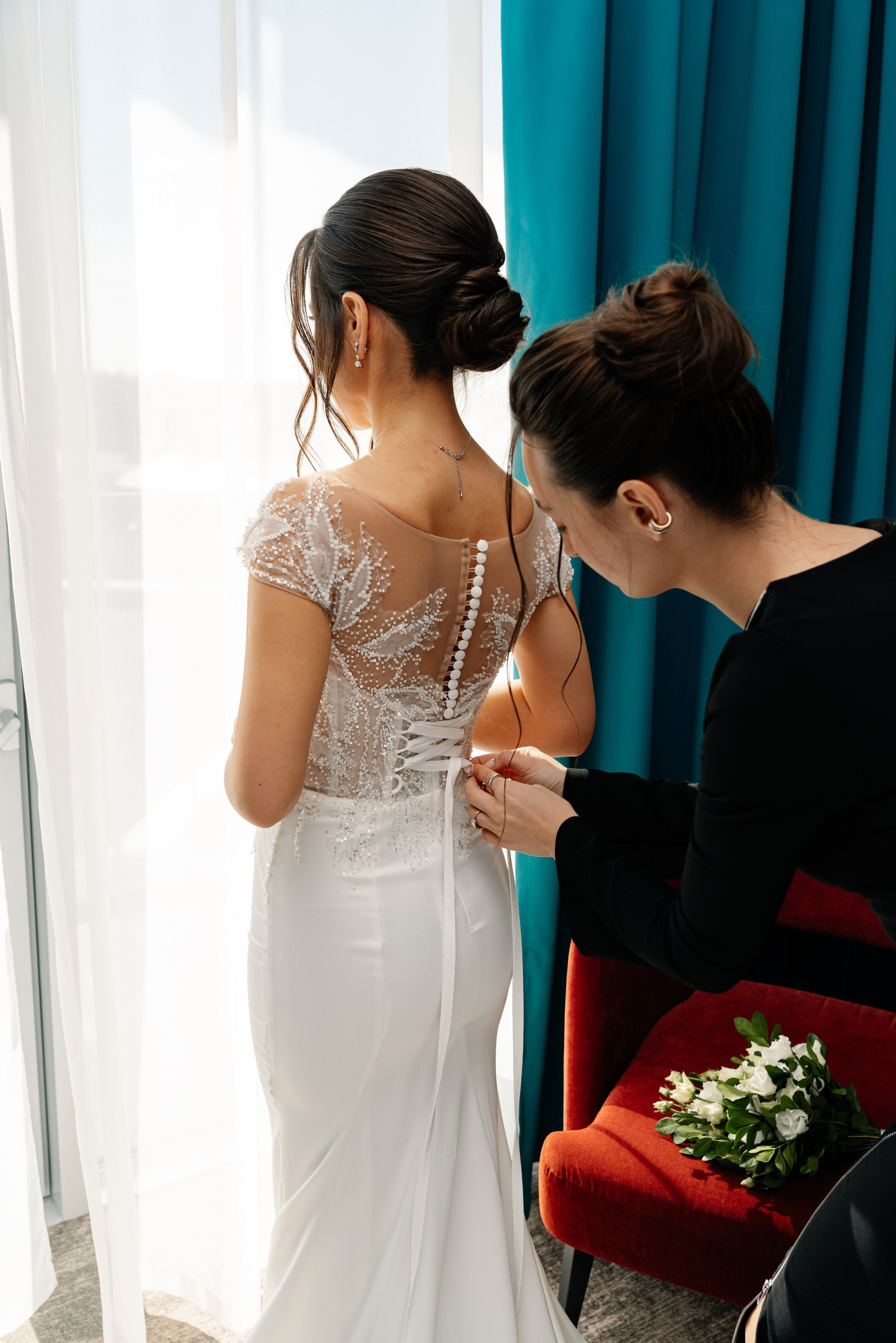 Сборы невесты (отель Патриот). Семейный фотограф Одинцово Москва Наталия Черенкова