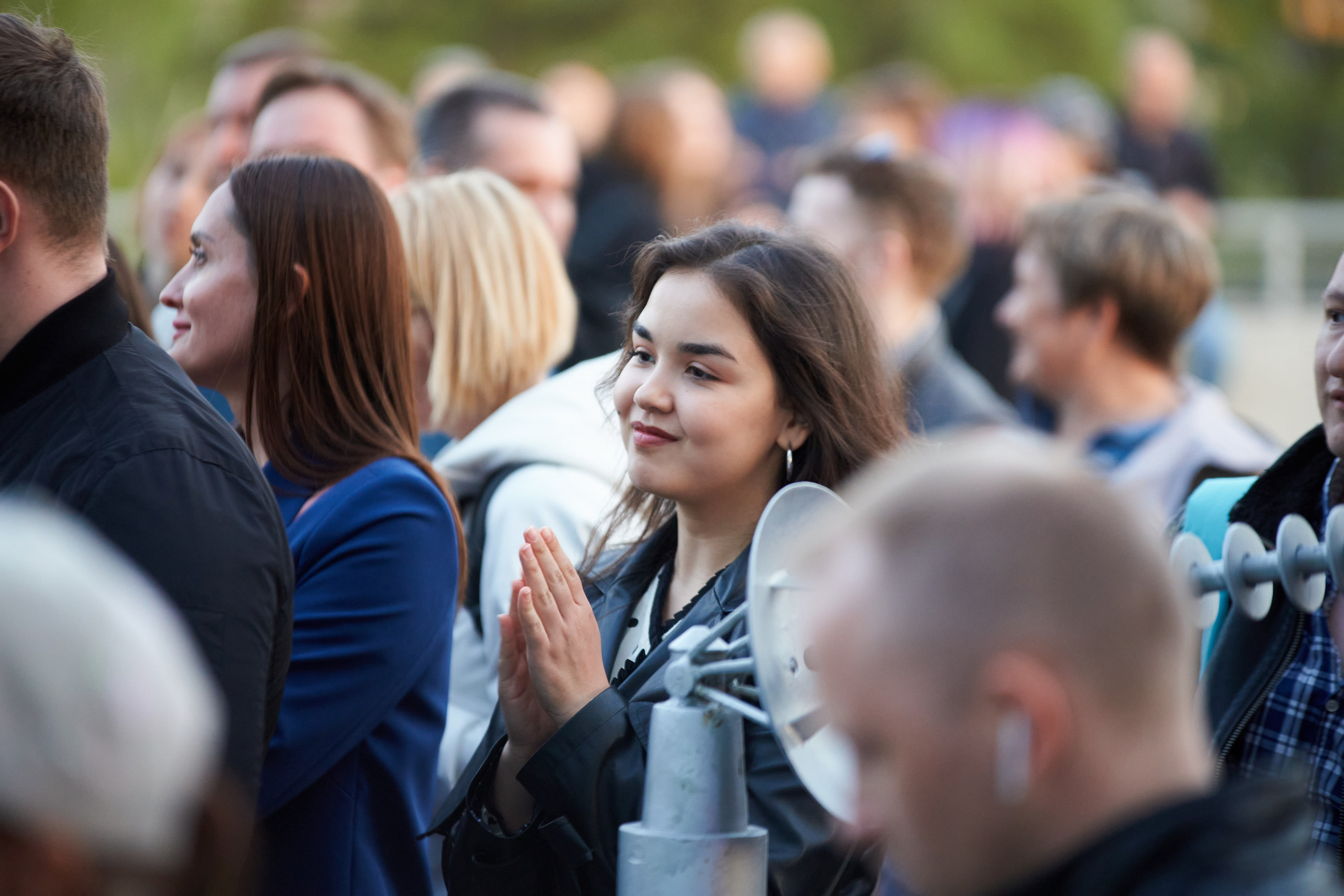 Репортаж: Музыкальная школа Виртуозы в Ночь музеев у планетария. Репортажный и женский фотограф в Новосибирске