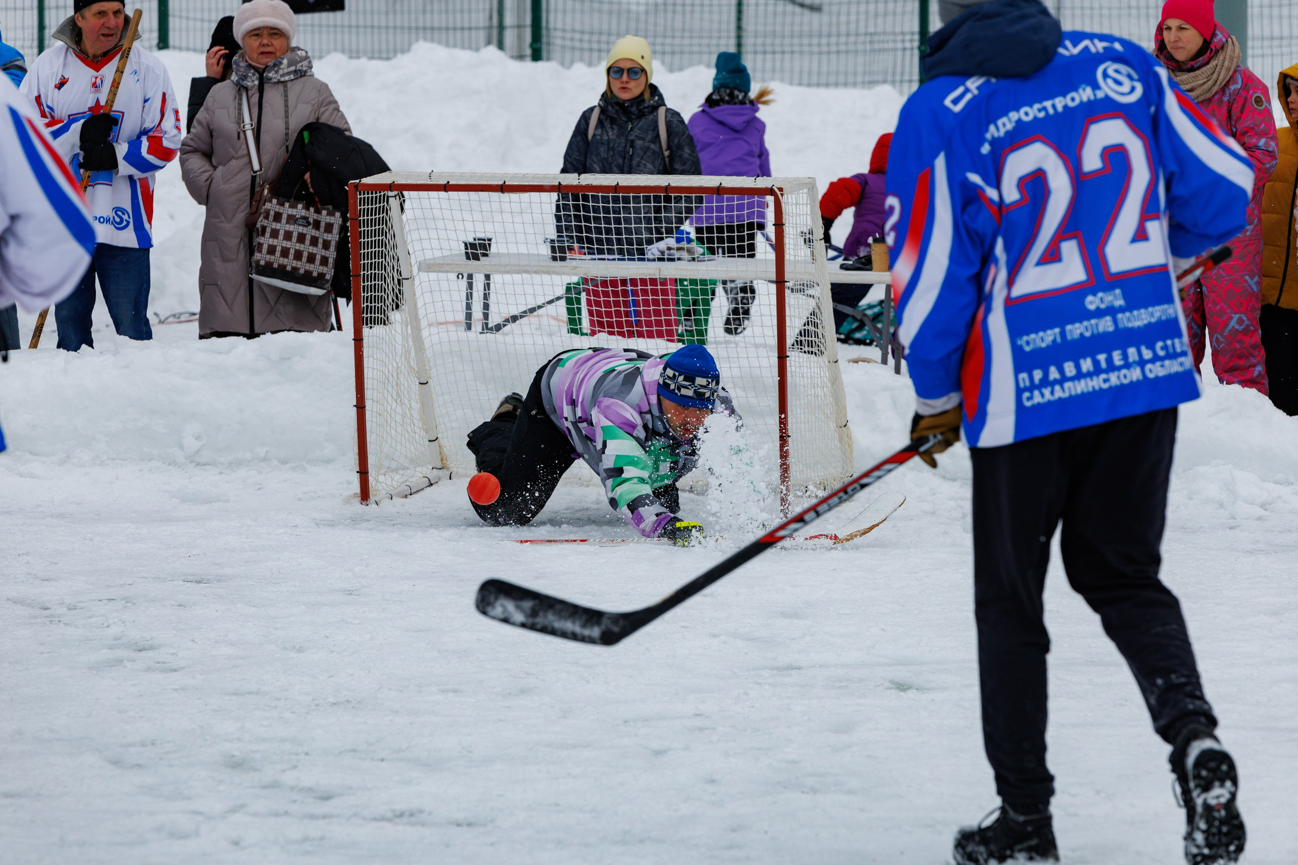 XIII чемпионат  по «ХОККЕЮ В ВАЛЕНКАХ». Свадебный, семейный и репортажный фотограф в Южно-Сахалинске Артур Петросян