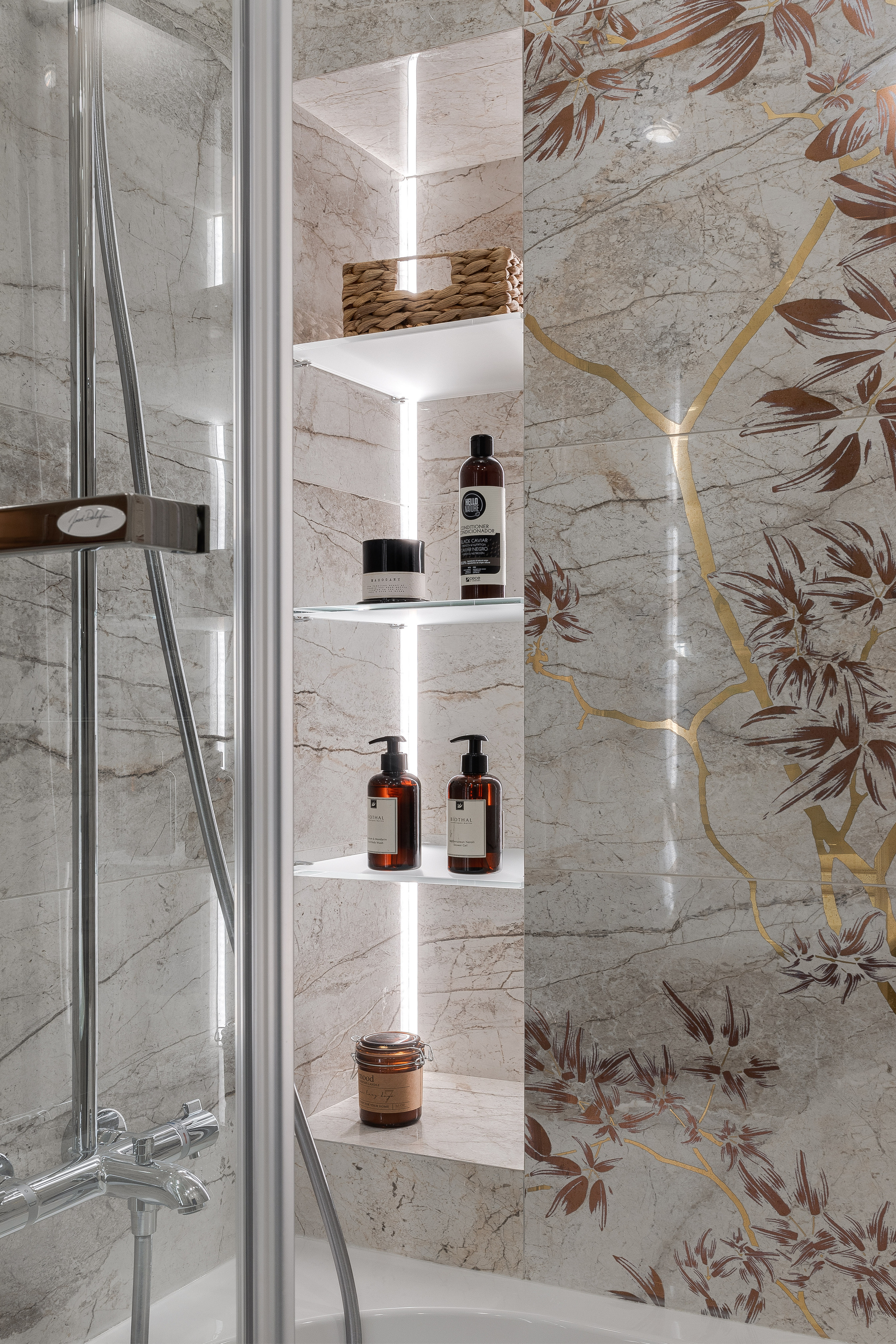 Квартира для молодой пары. Декорирование и фотосъёмка. Интерьерный фотограф в Москве