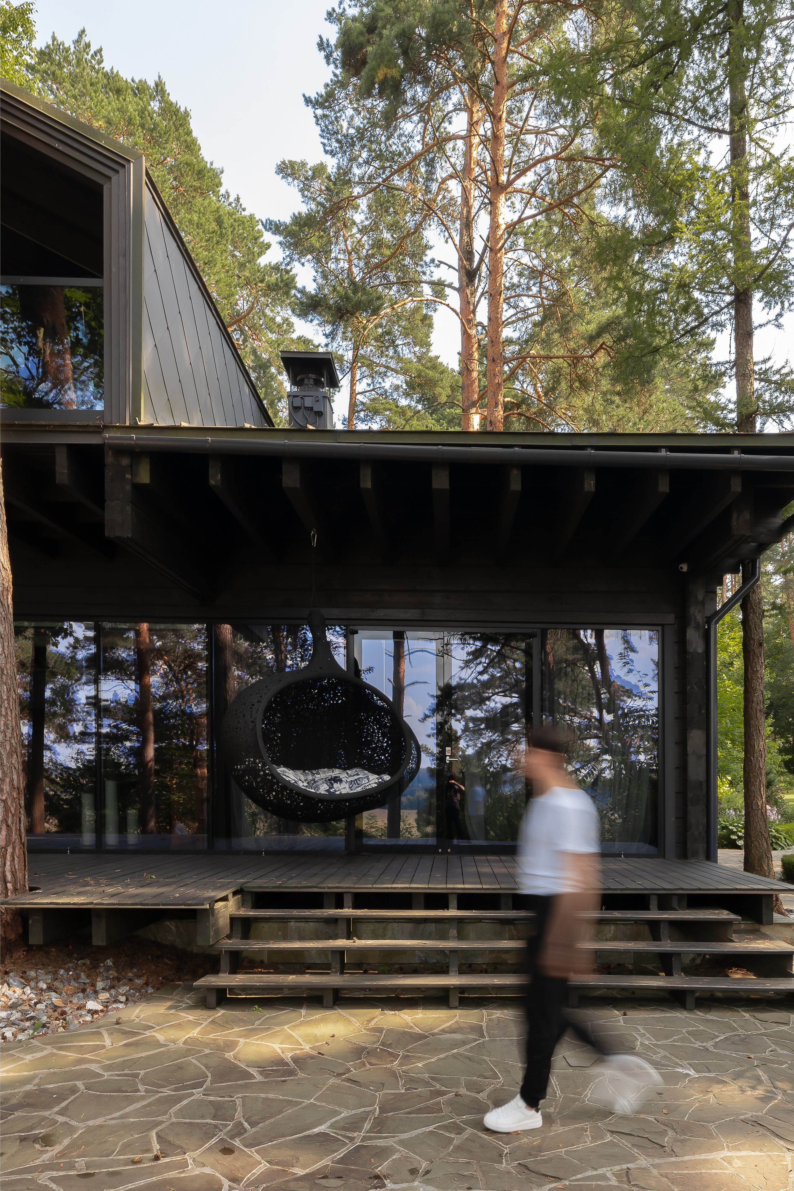 Загородный деревянный дом для спокойного отдыха. Интерьерный фотограф в Москве