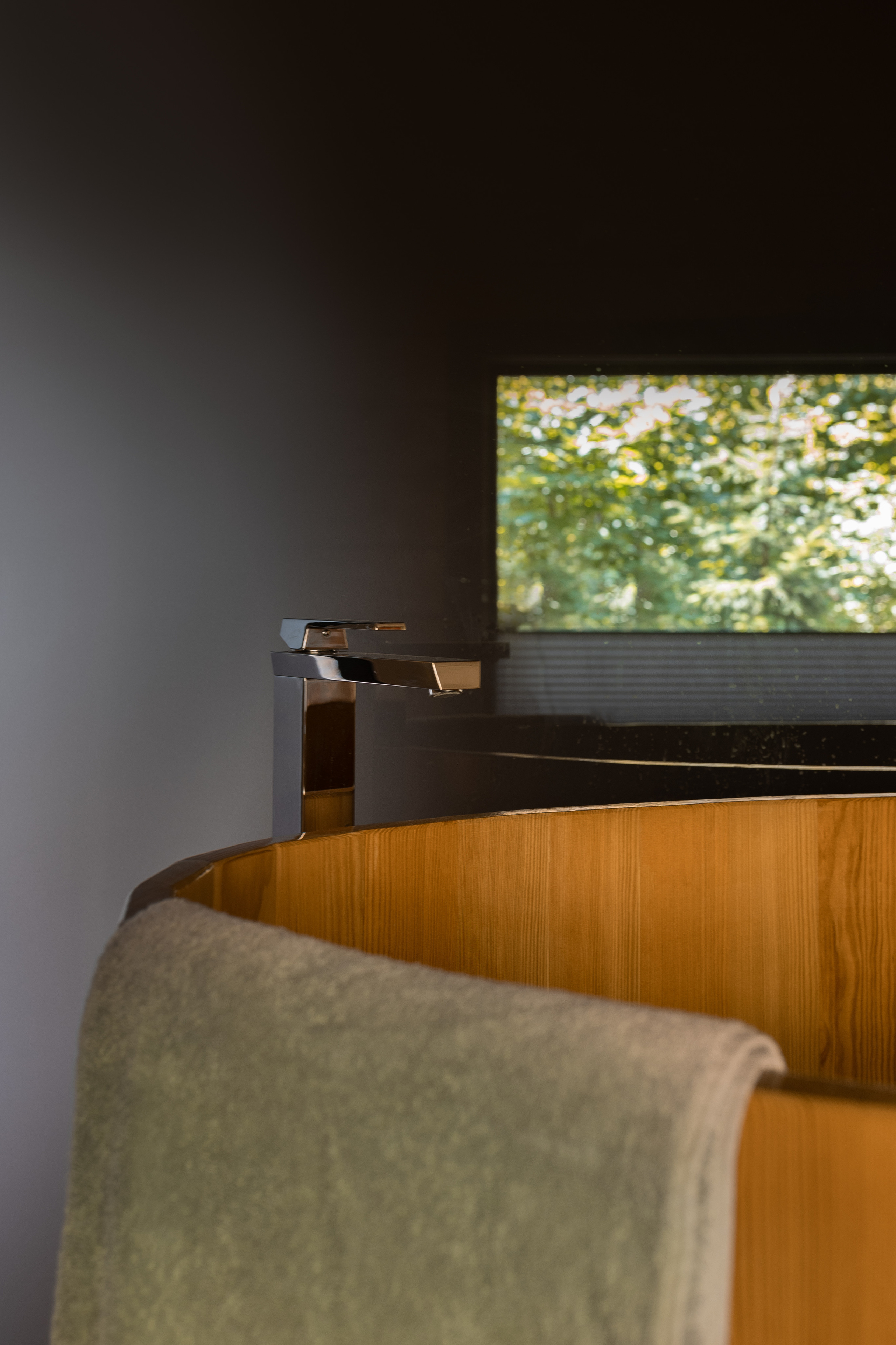 Загородный деревянный дом для спокойного отдыха. Интерьерный фотограф в Москве