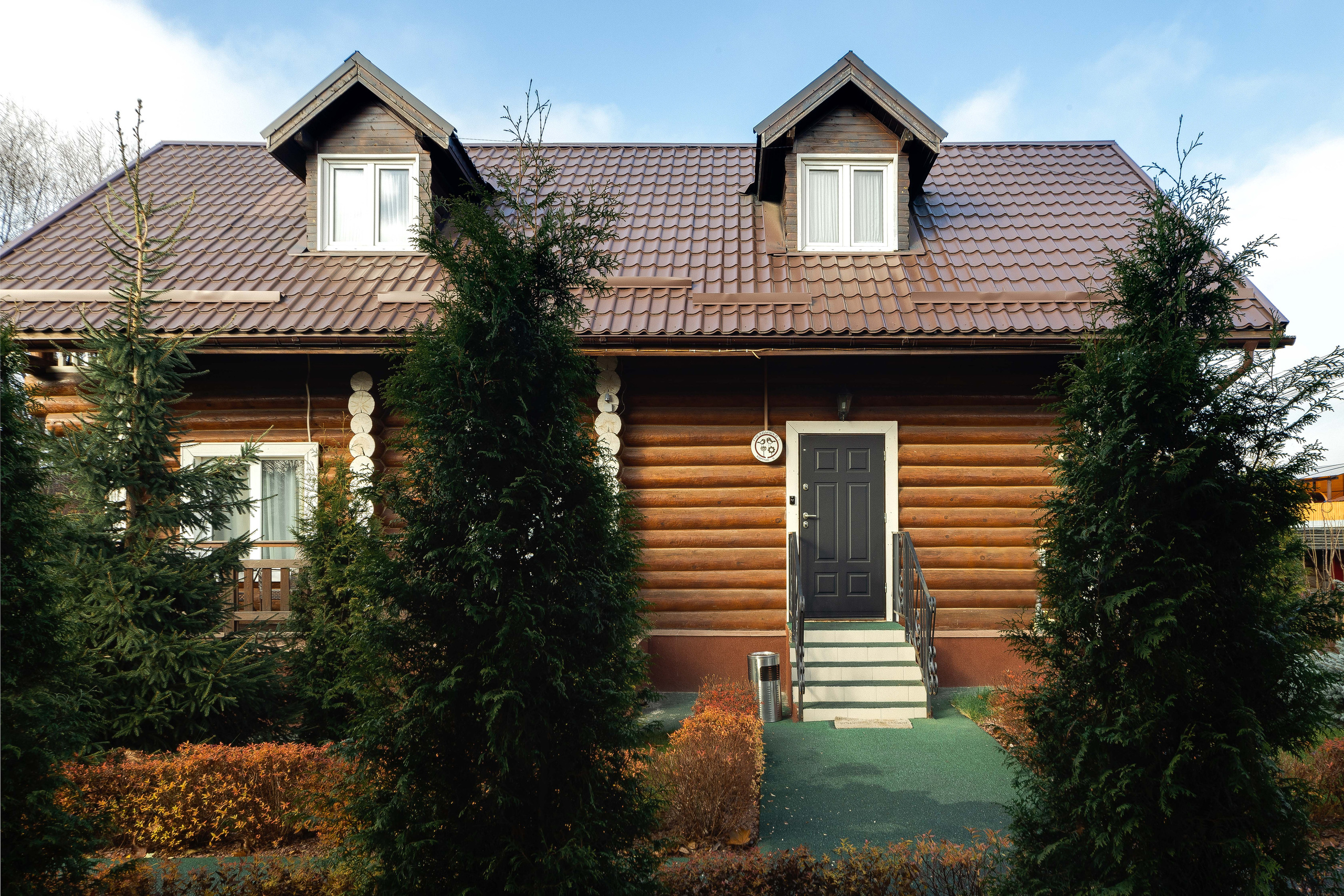 Территория клубного отеля в Подмосковье. Интерьерный фотограф в Москве