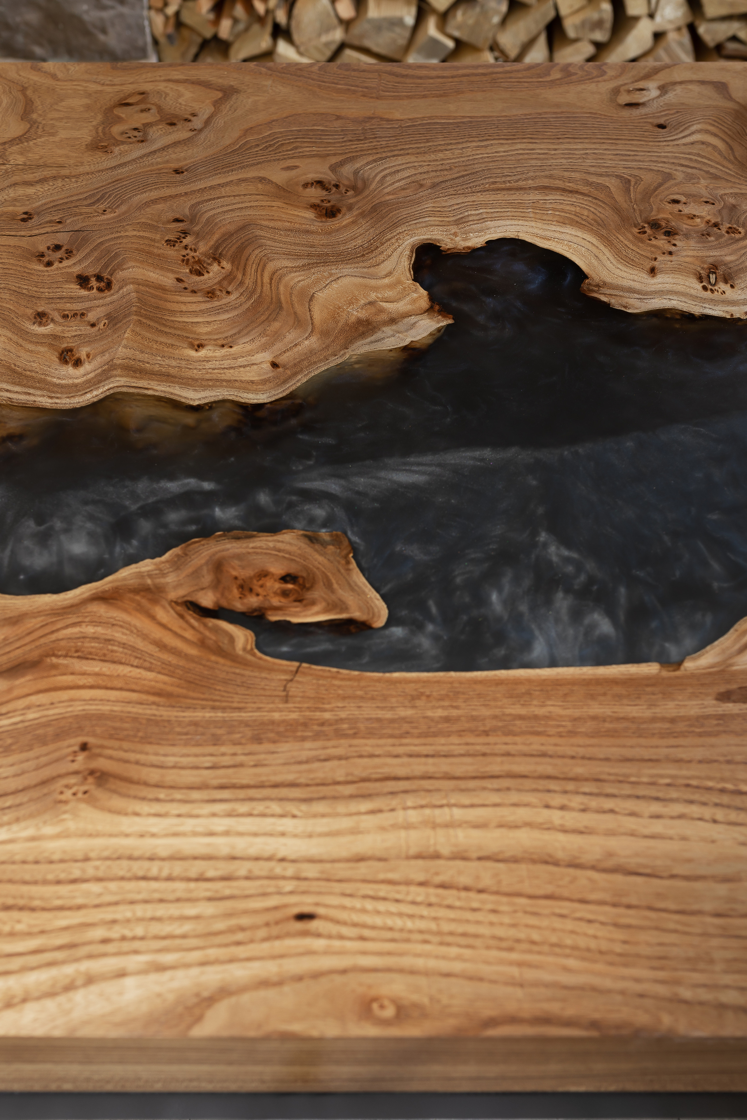 Столы из слэба в интерьере загородного дома. Интерьерный фотограф в Москве