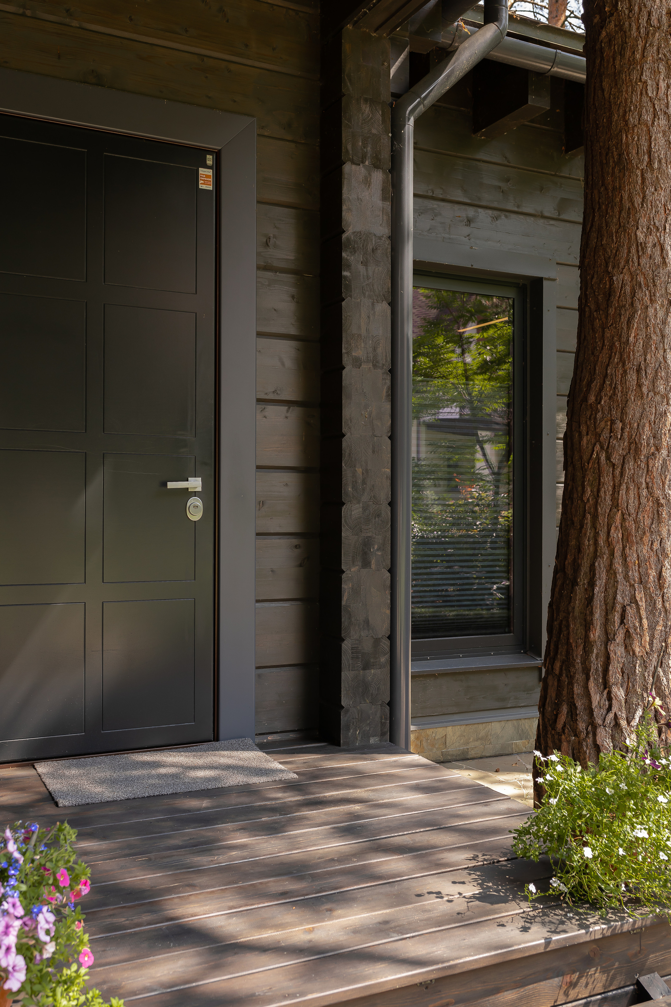 Загородный деревянный дом для спокойного отдыха. Интерьерный фотограф в Москве