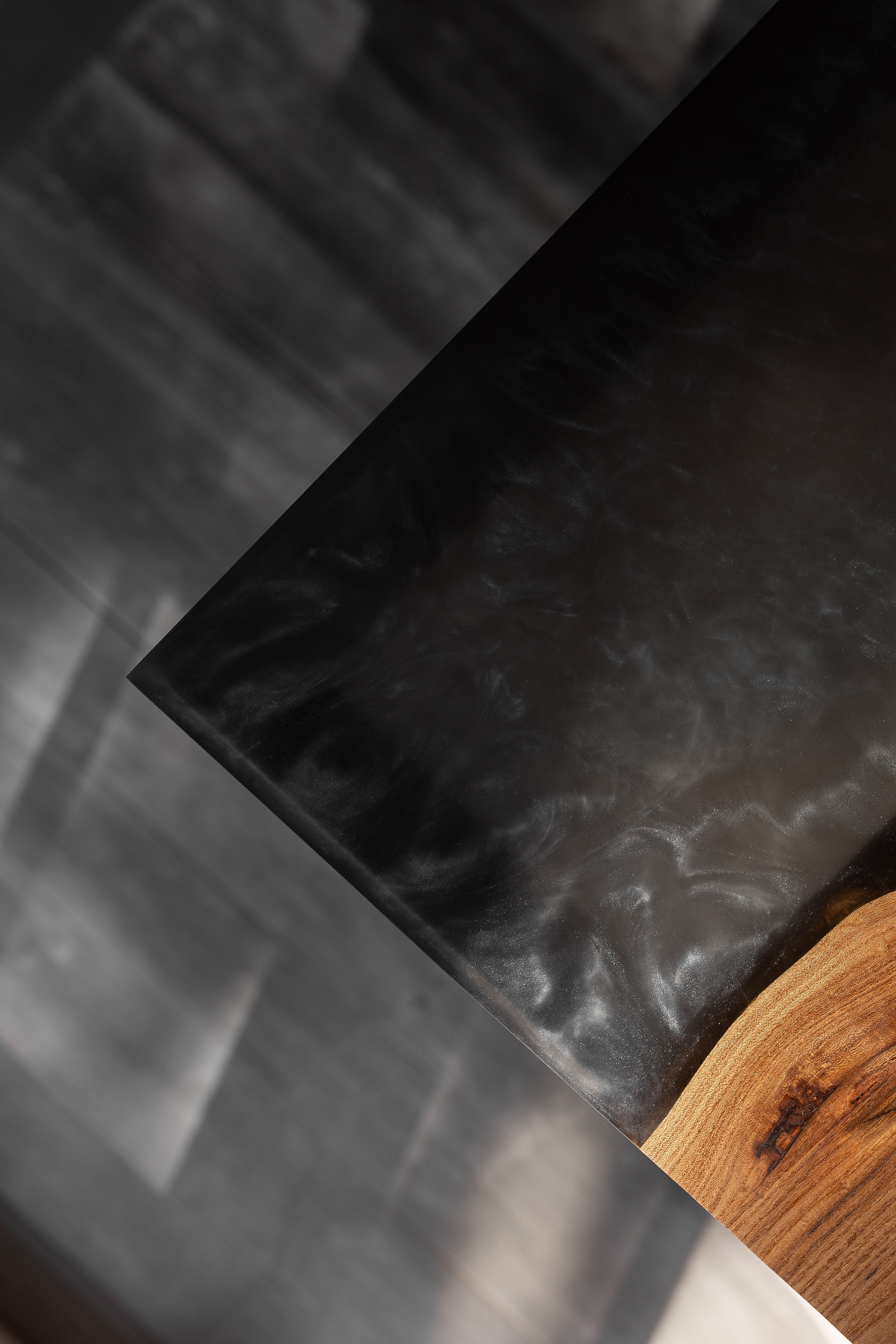 Столы из слэба в интерьере загородного дома. Интерьерный фотограф в Москве