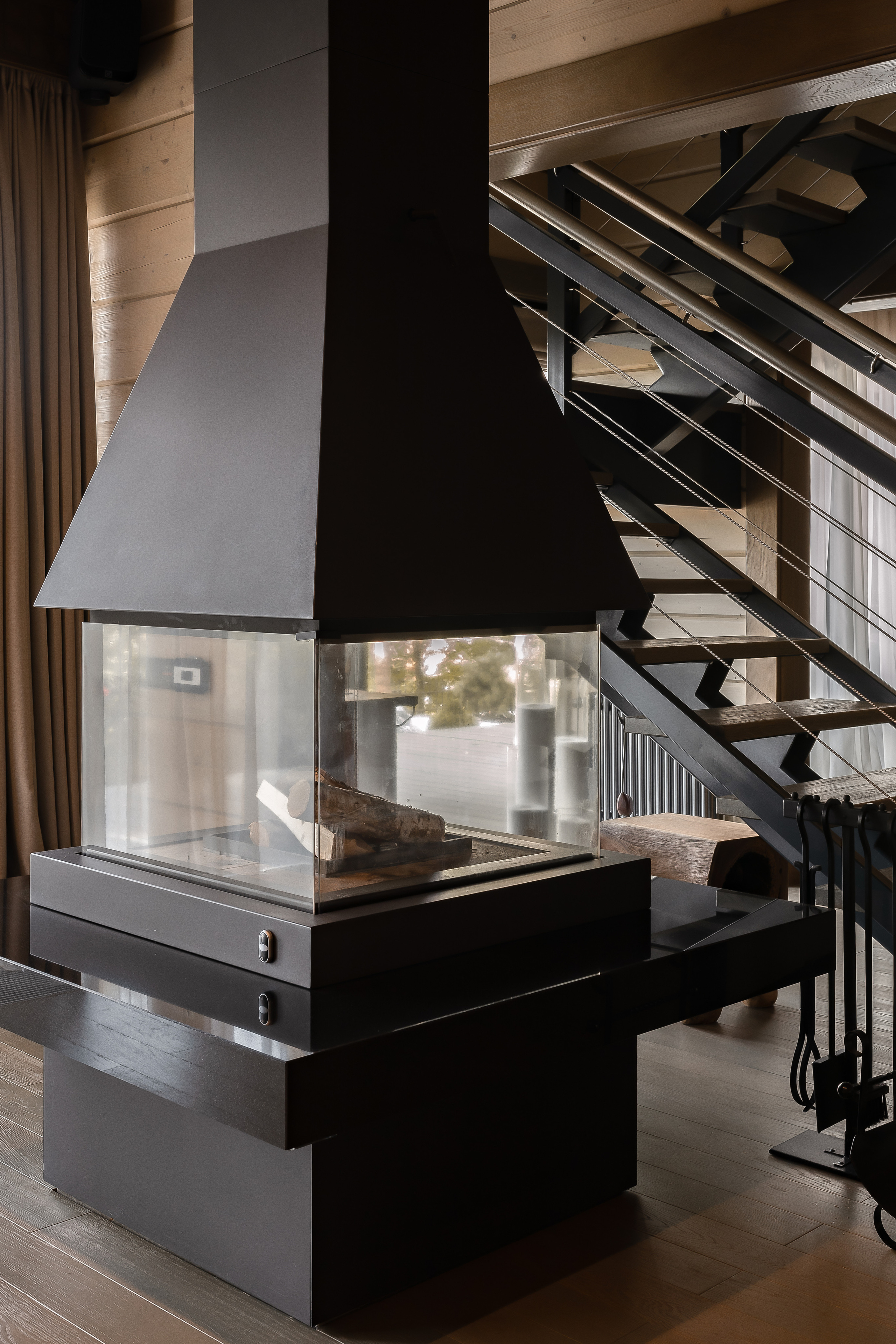 Загородный деревянный дом для спокойного отдыха. Интерьерный фотограф в Москве