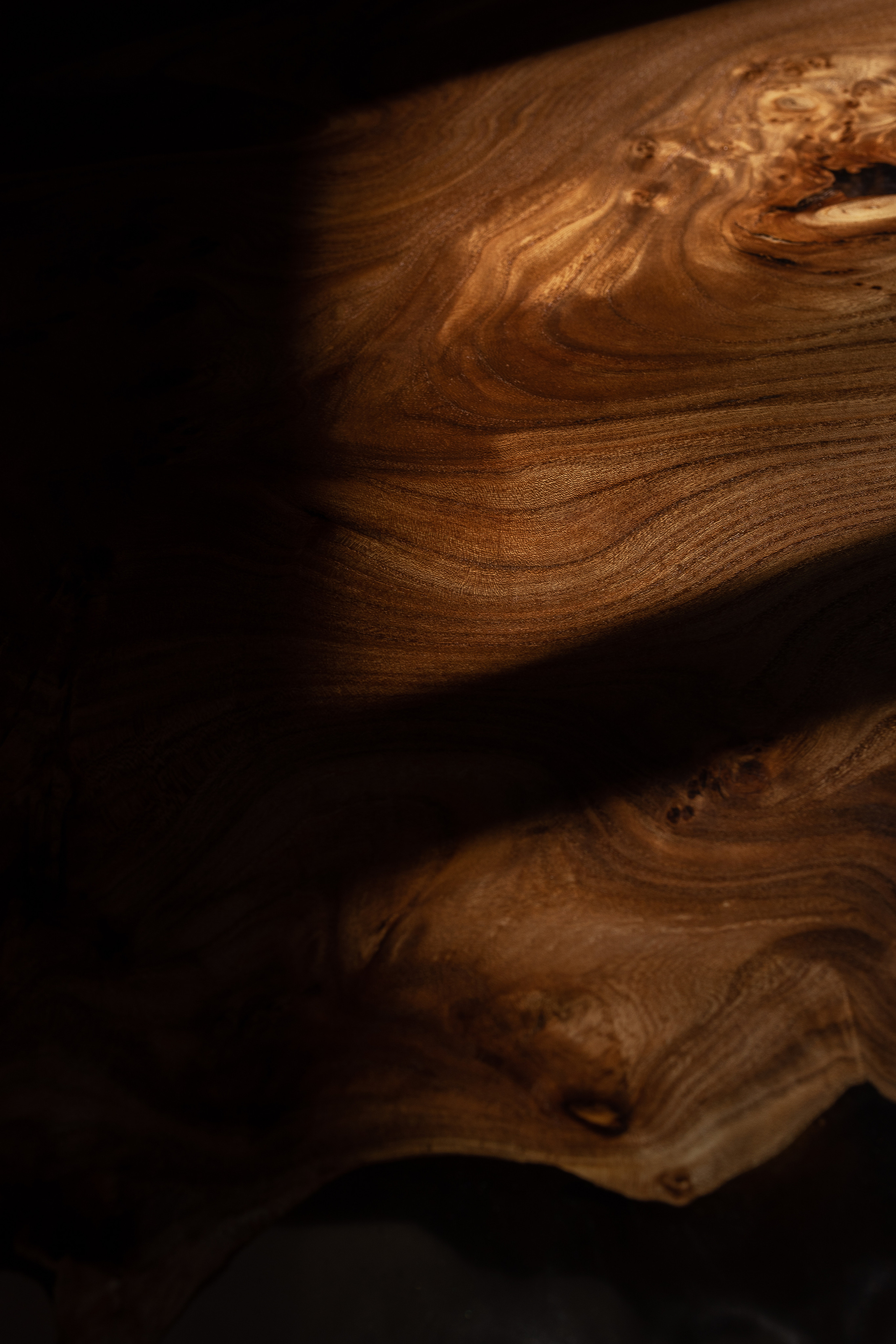 Столы из слэба в интерьере загородного дома. Интерьерный фотограф в Москве