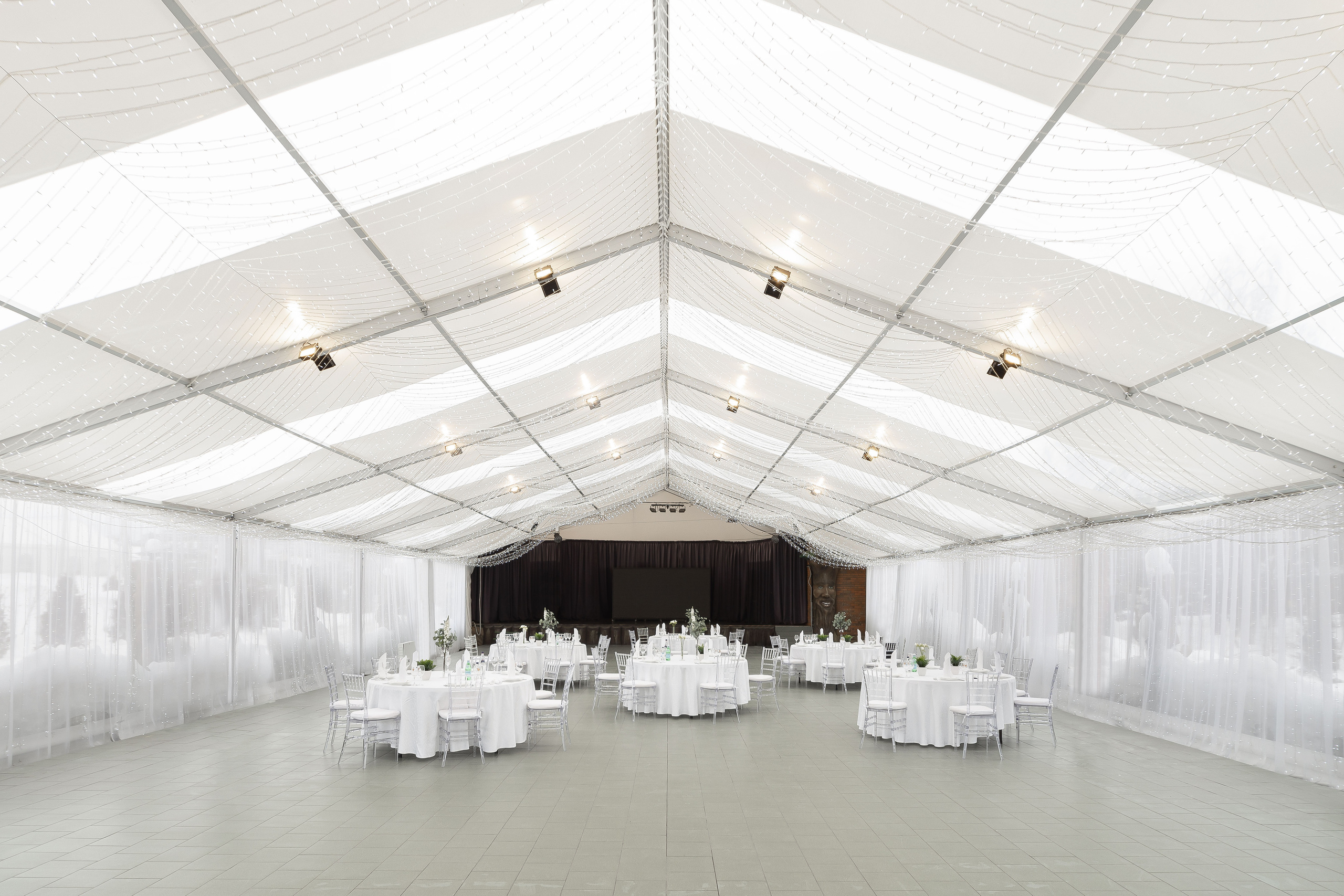 Территория клубного отеля в Подмосковье. Интерьерный фотограф в Москве