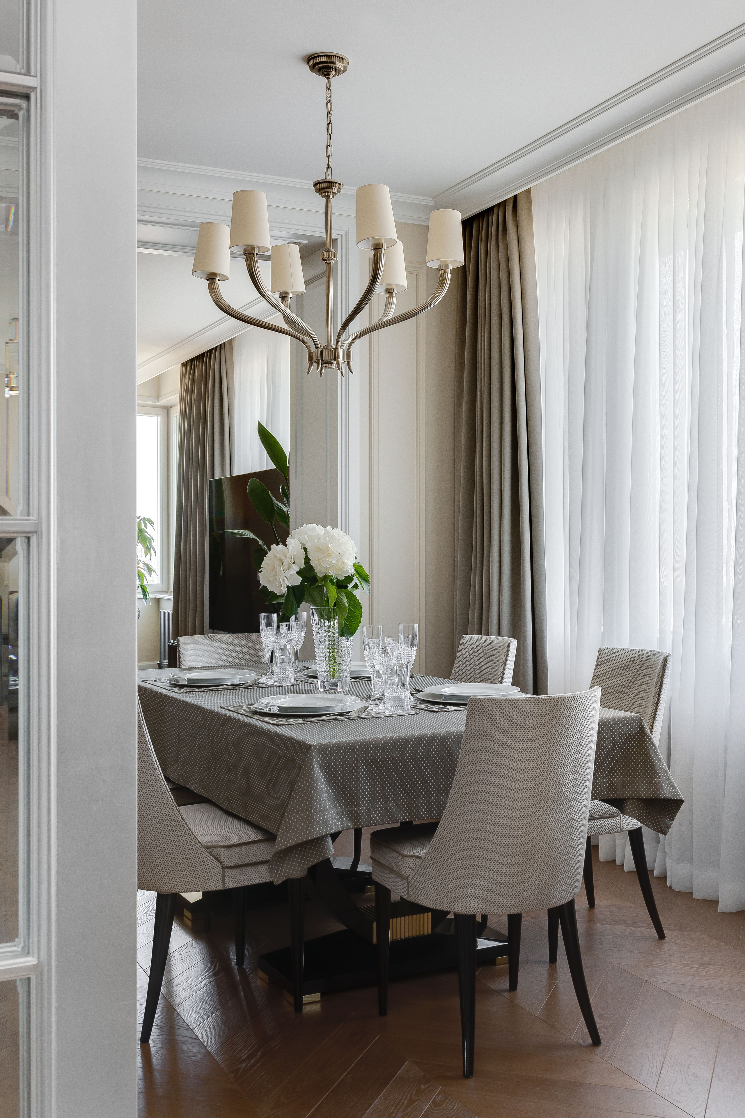 Фото интерьера в классическом стиле. Интерьерный фотограф в Москве