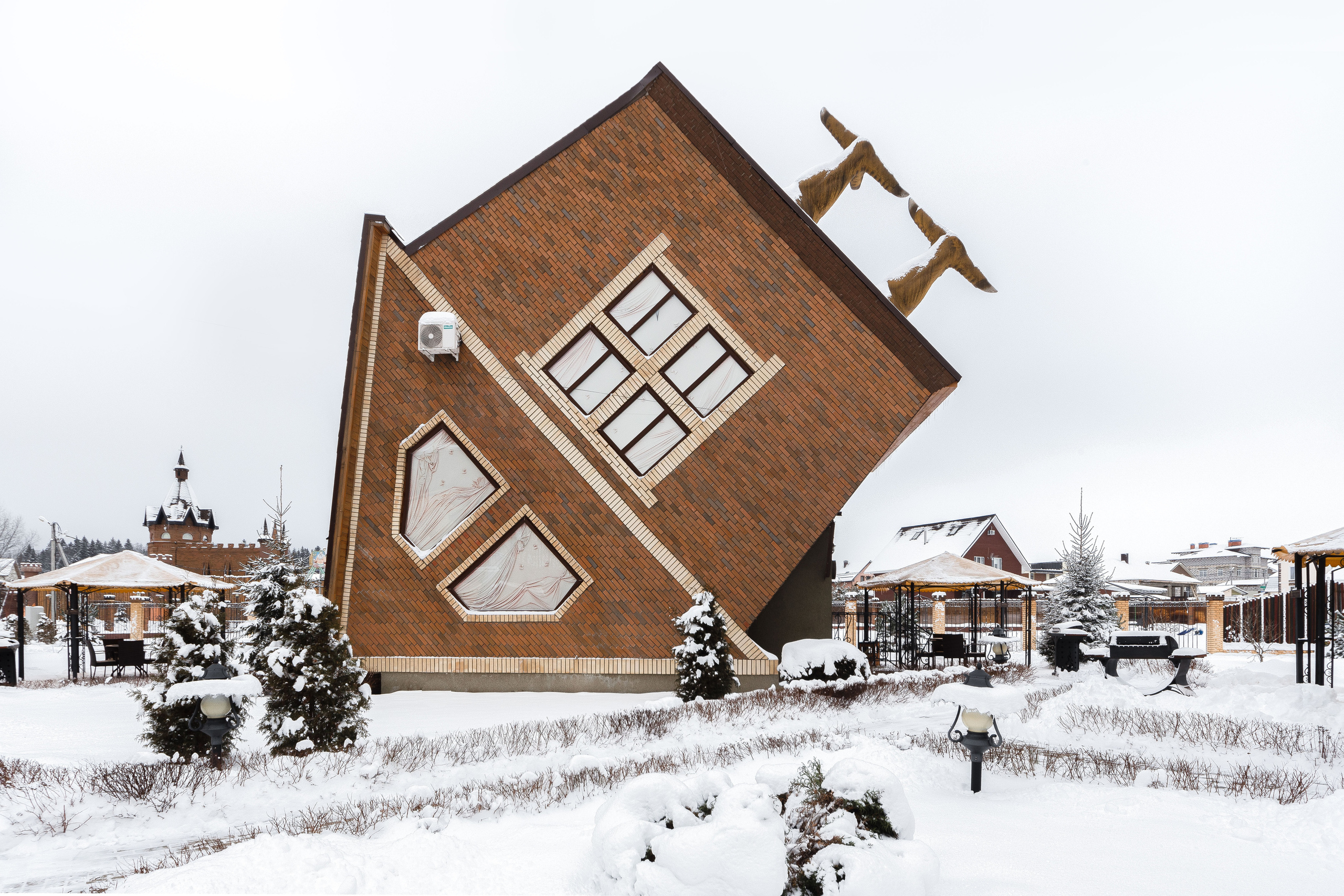 Территория клубного отеля в Подмосковье. Интерьерный фотограф в Москве