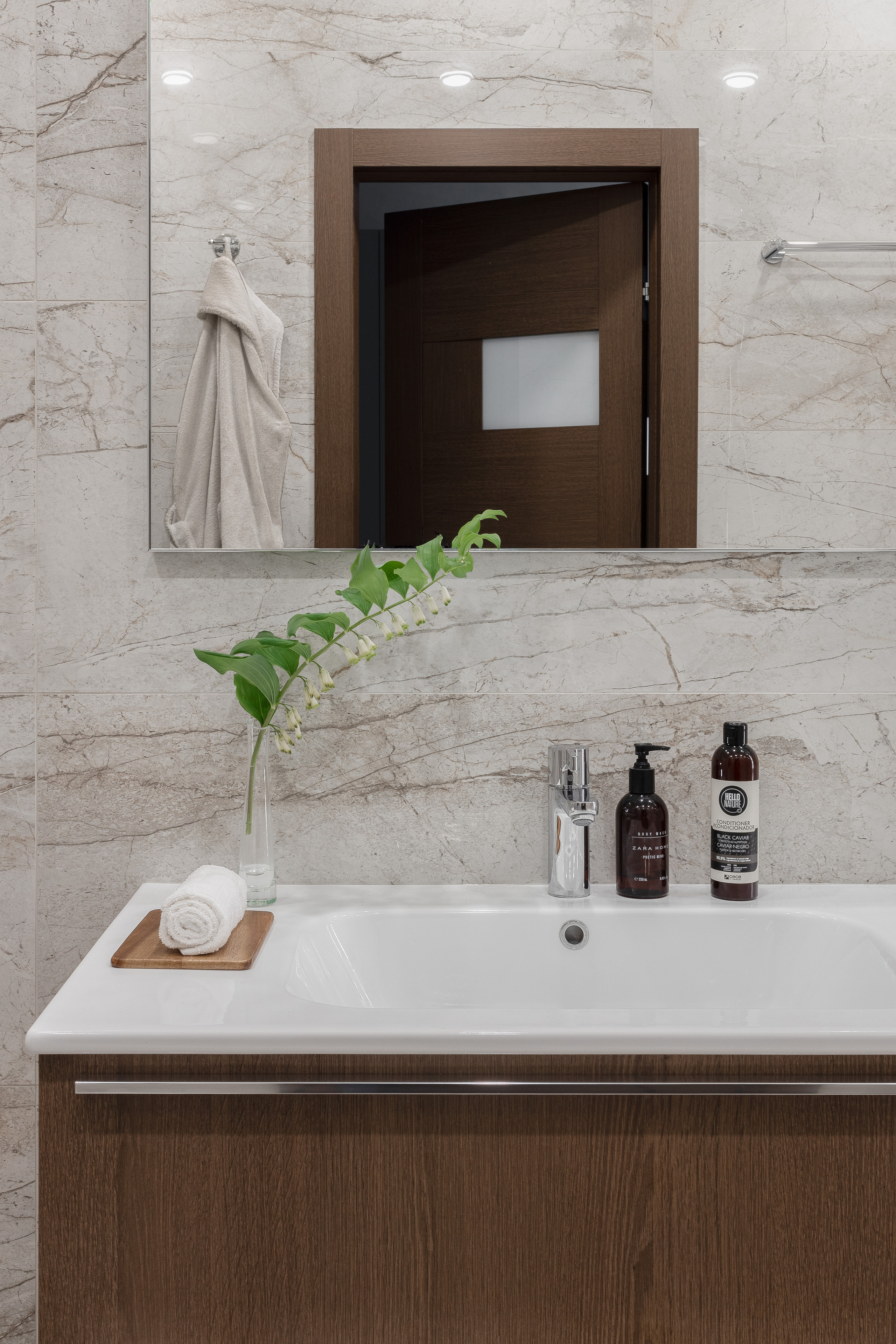 Квартира для молодой пары. Декорирование и фотосъёмка. Интерьерный фотограф в Москве