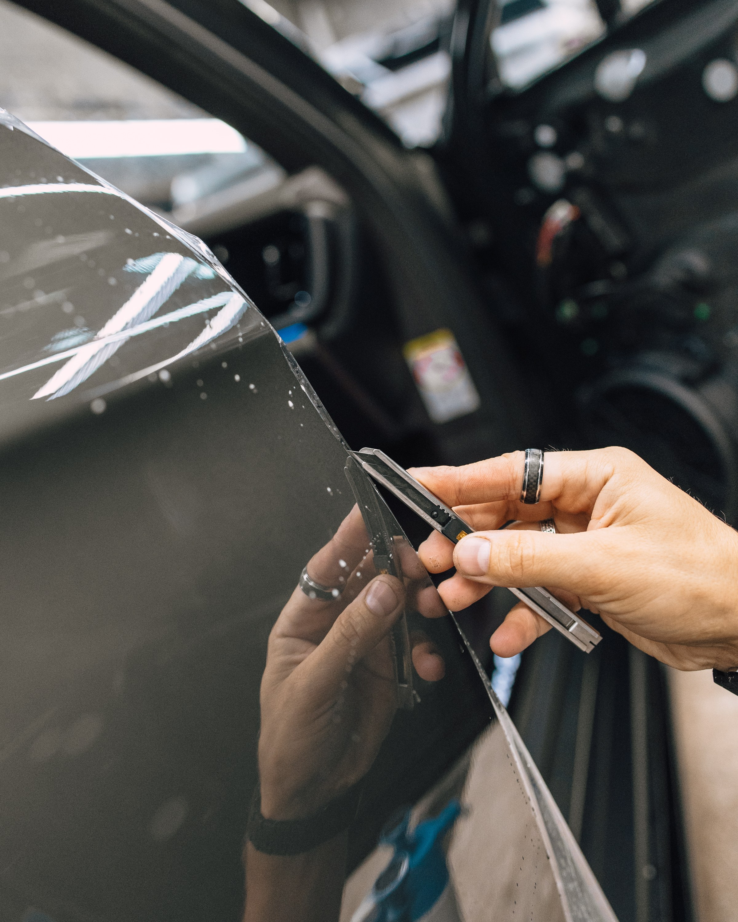 Porsche Panamera GTS оклейка глянецевый полиуретан. DeLorein