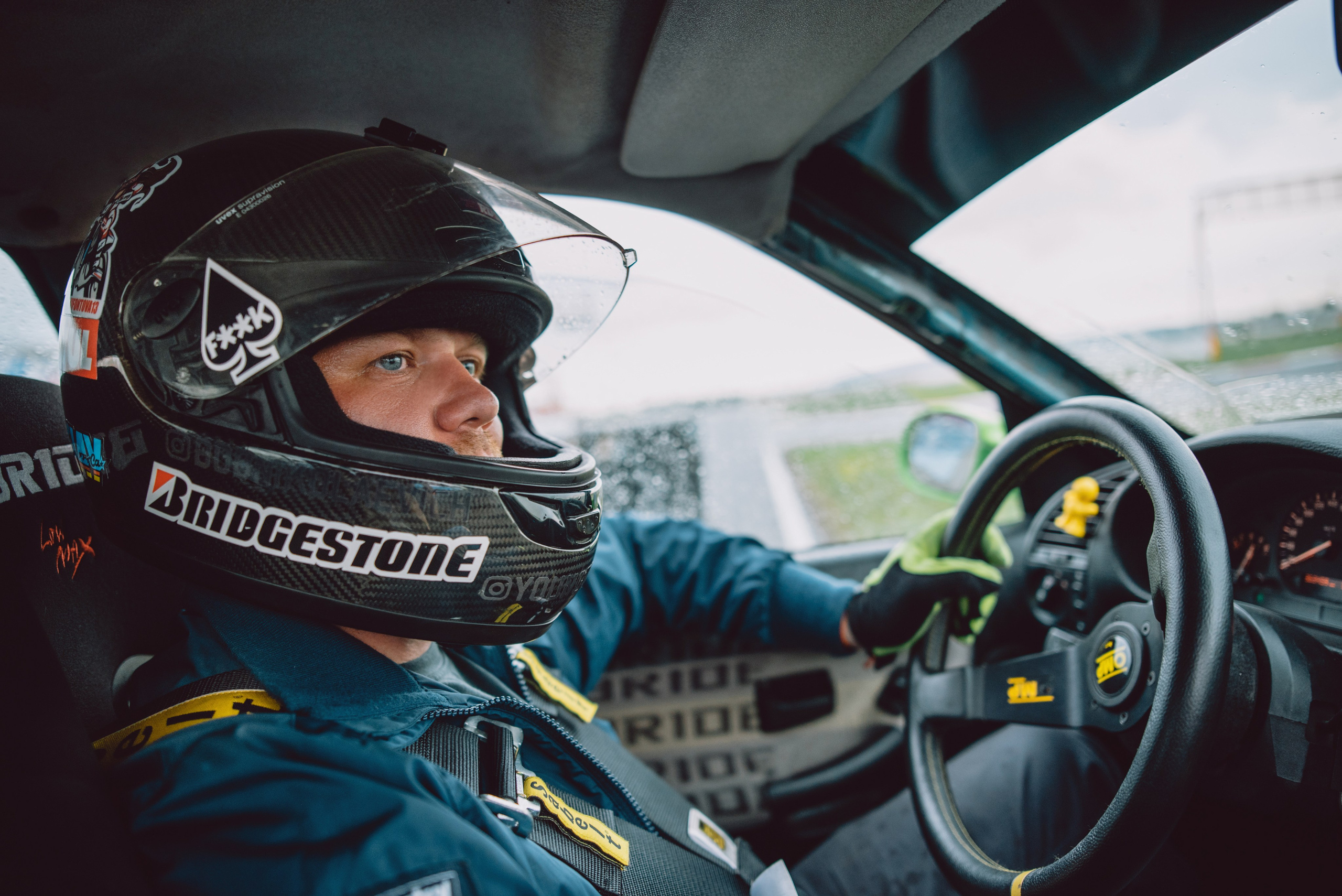 Rds запад ADM Raceway. DeLorein