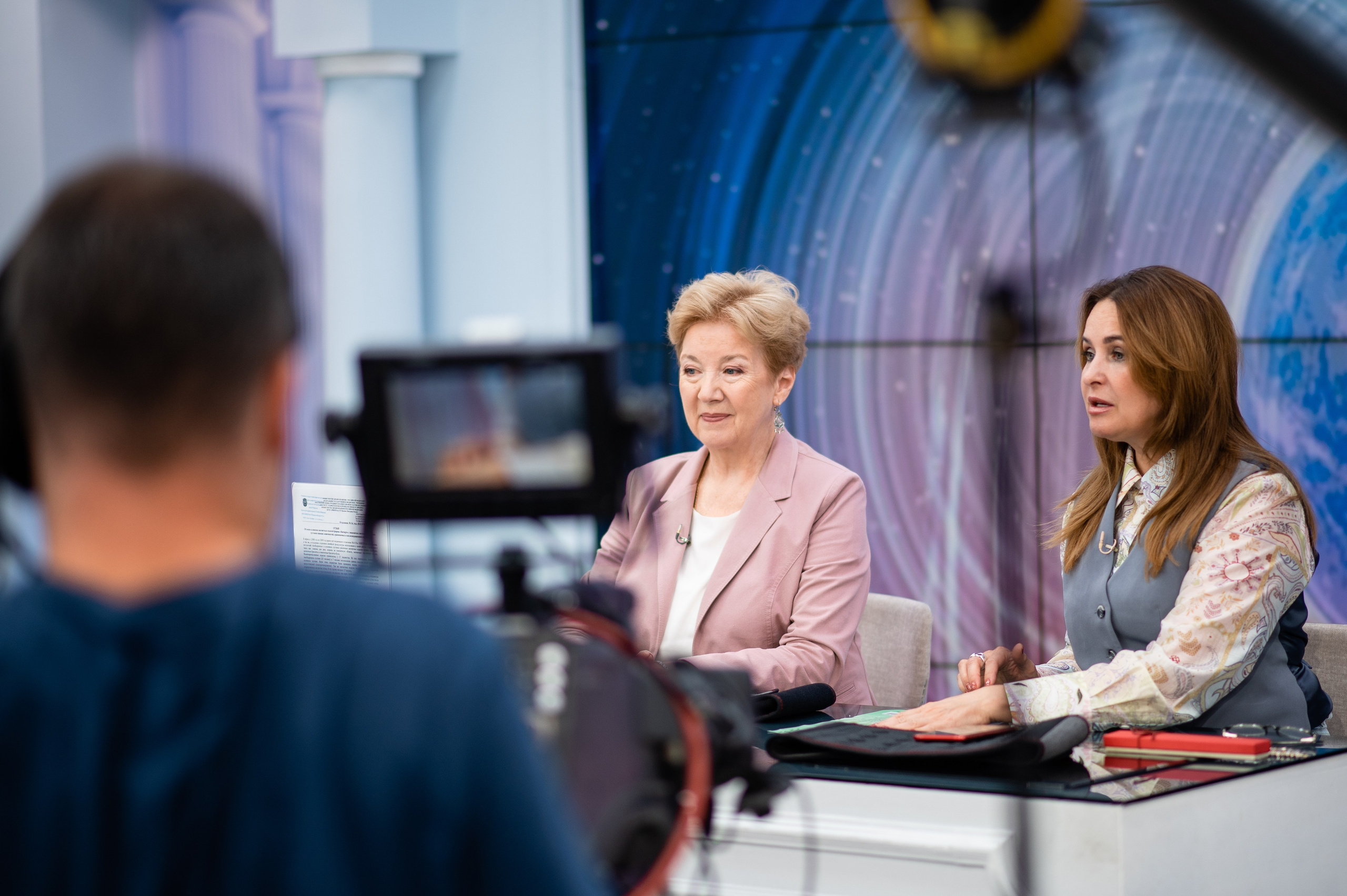 Бэк Лео. Профессиональный фотограф в Москве Александра Харламова