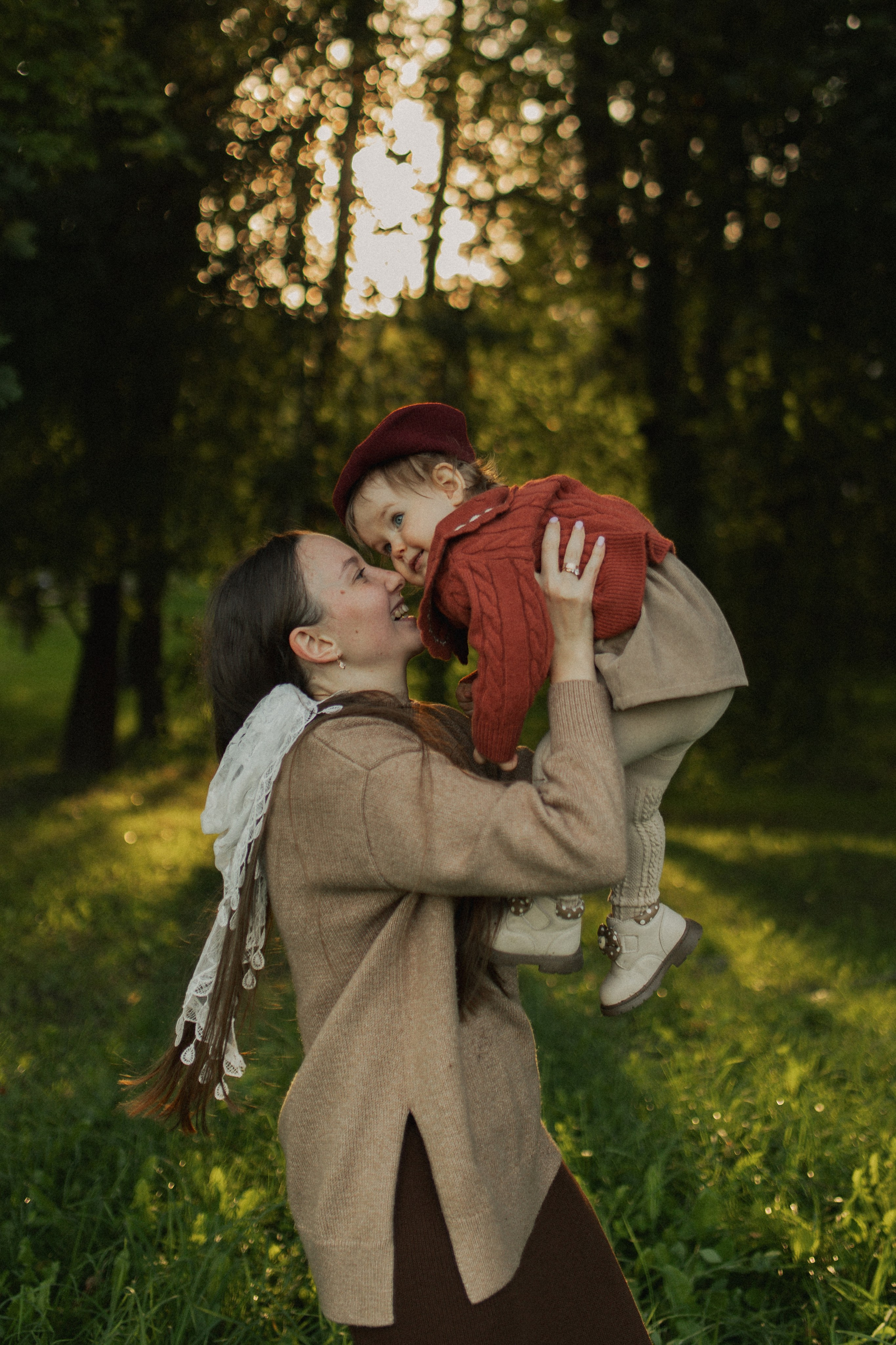 София и Мира. Главная