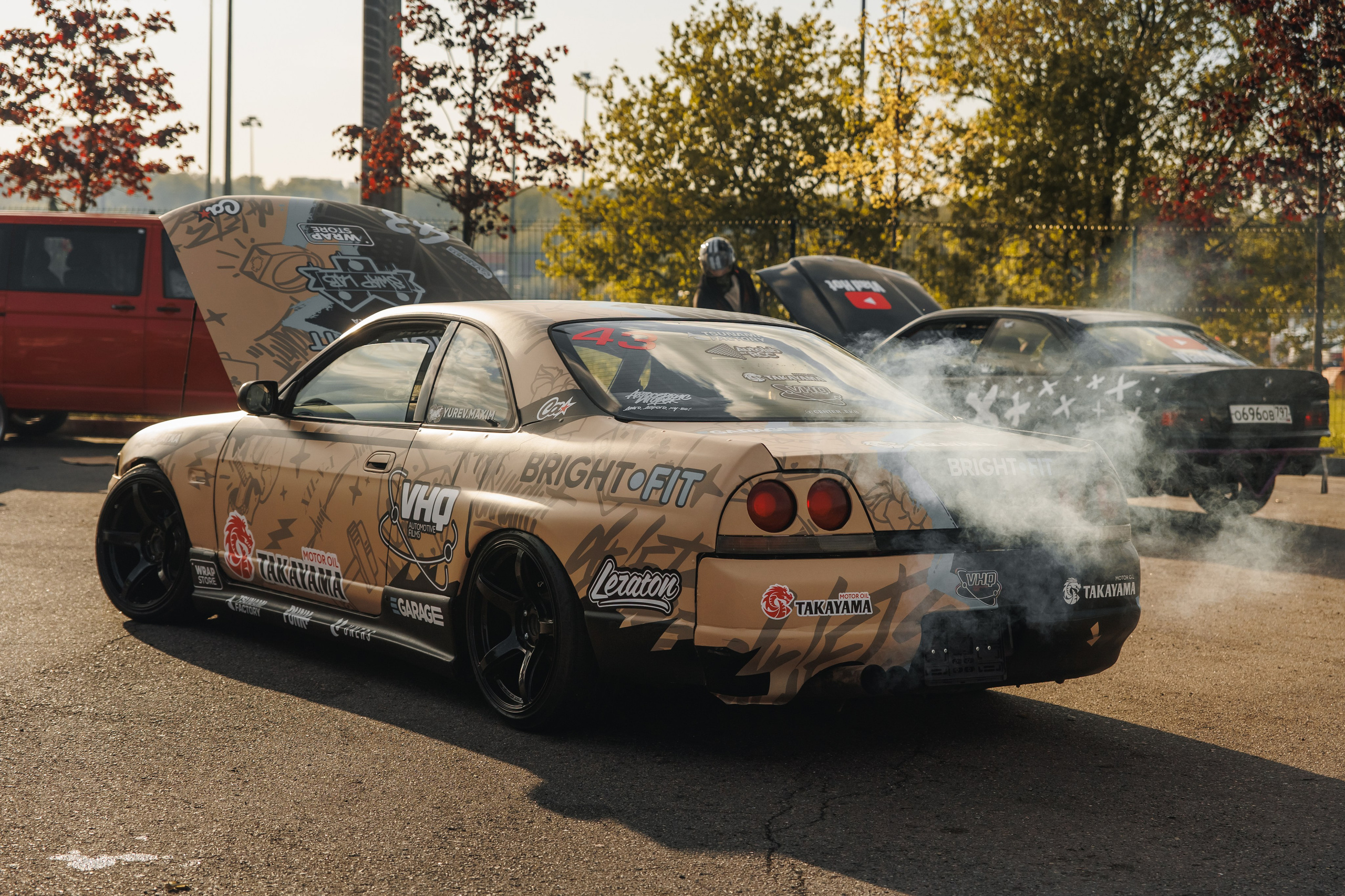 Выставка и дрифт машин. Репортажный фотограф. Москва. Алина Ланская