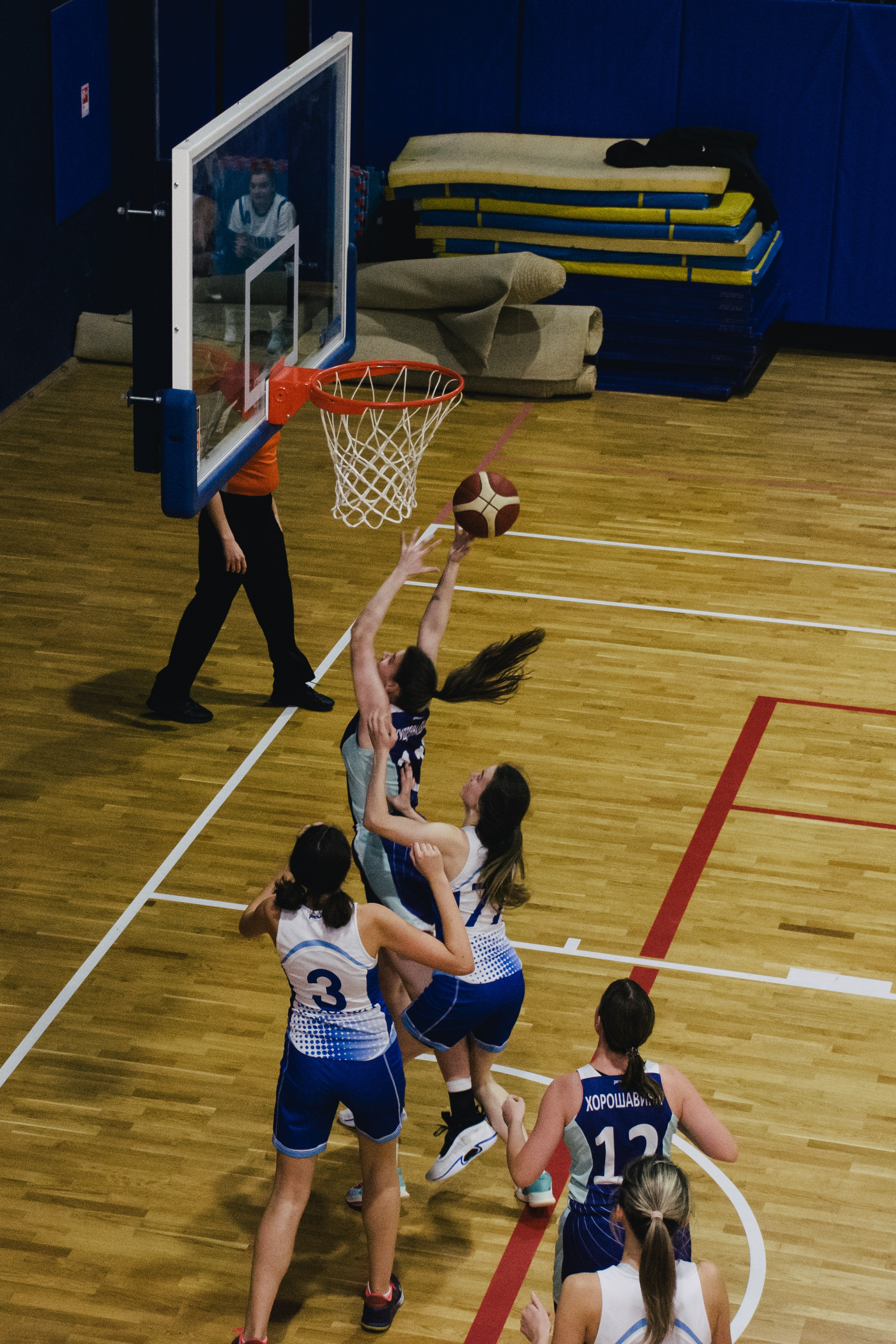 Баскетбол. Фотограф в Москве. Индивидуальные и парные съёмки, мероприятия, промо-съёмки для артистов