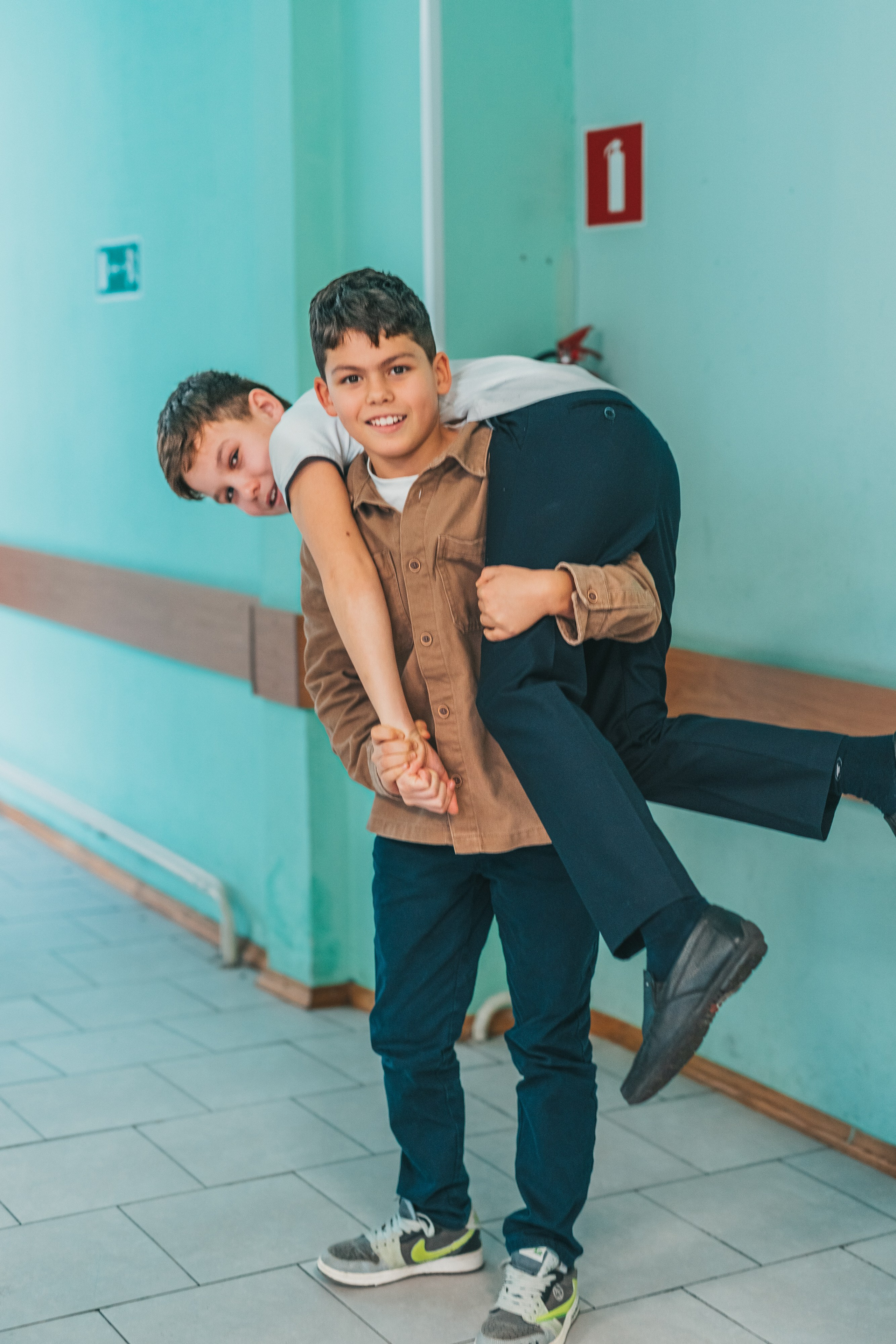 4 класс. Школьные альбомы и альбомы для детского сада. Юлия Осипова. Москва