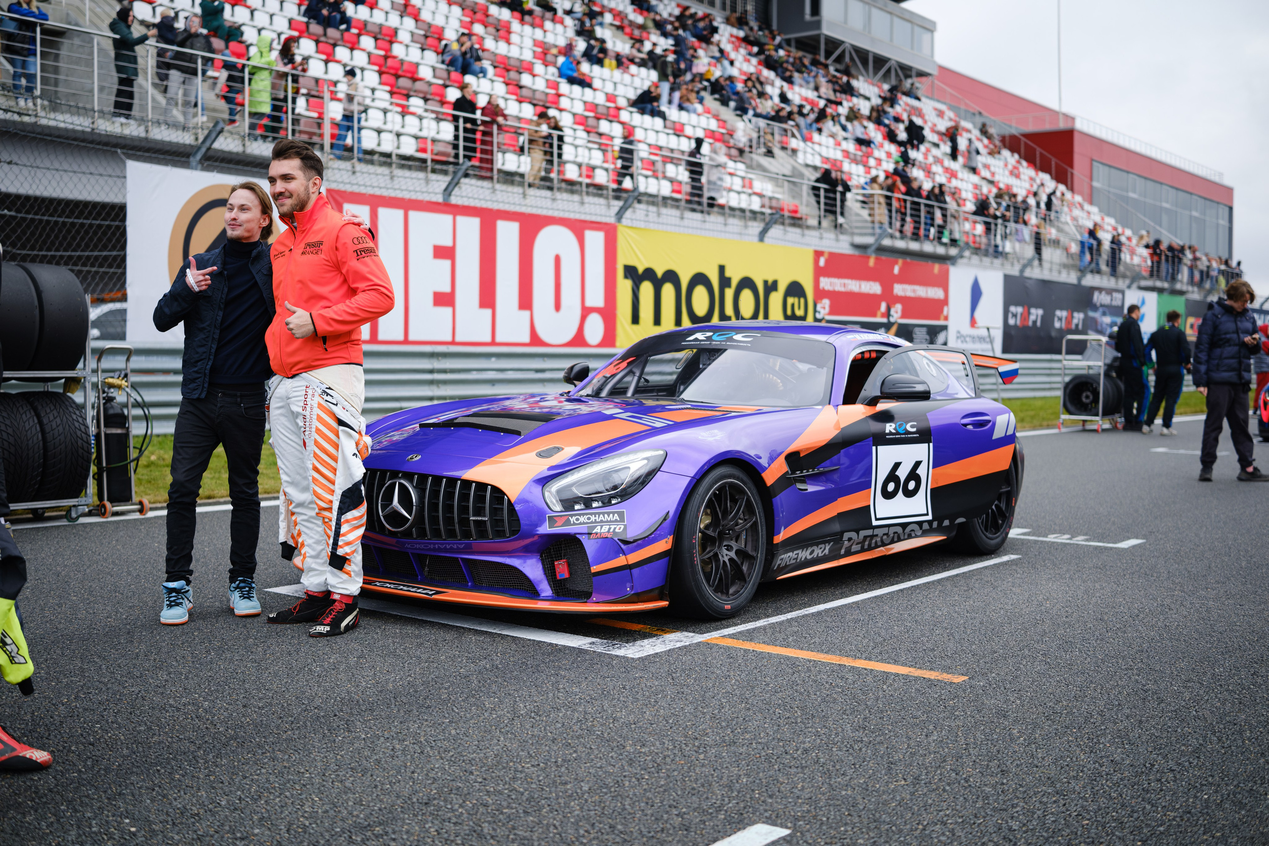 Российская серия гонок на выносливость. Авто и мотоспорт — фотограф Антон Медведев iCoguar