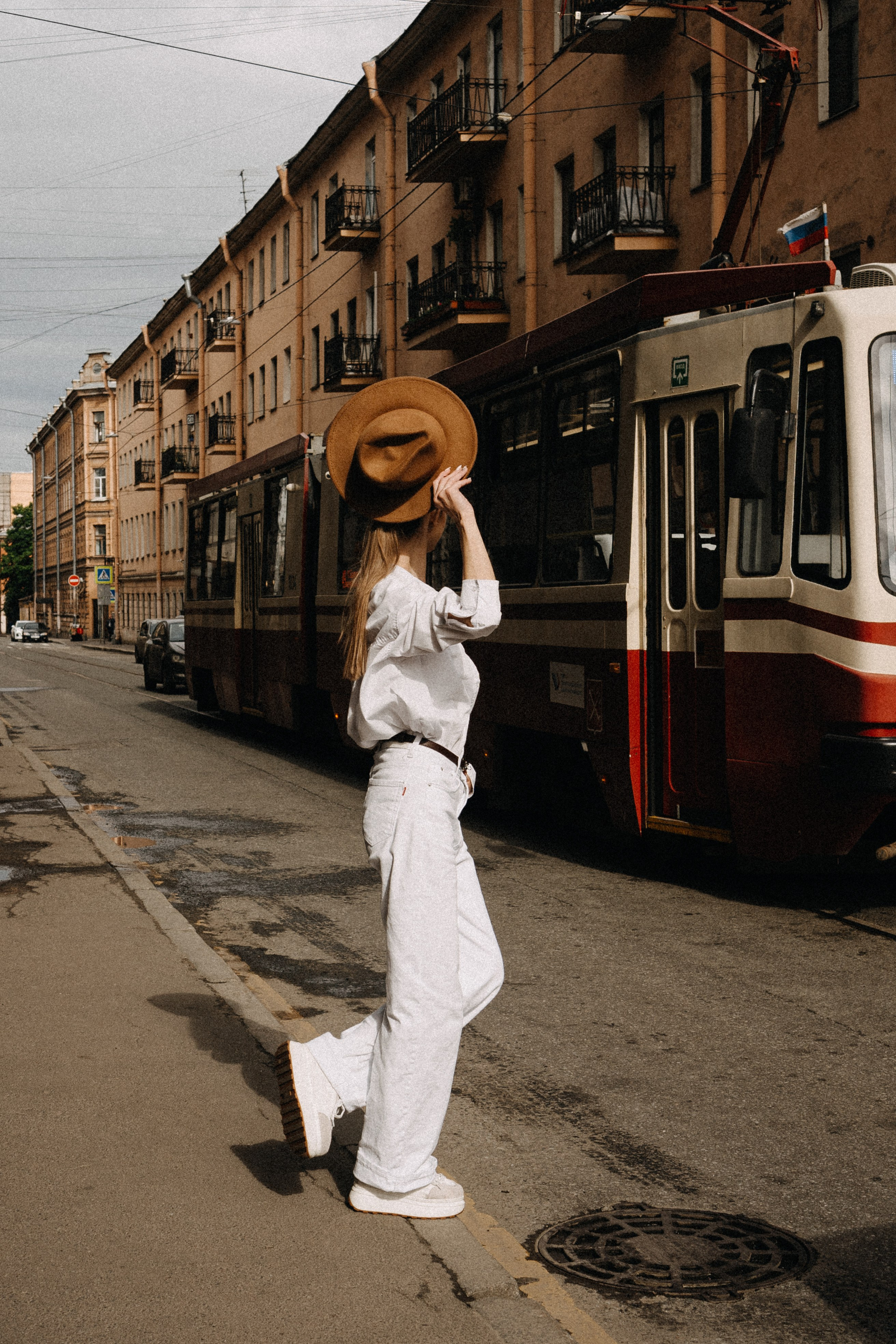 МЫ ГУЛЯЛИ ПРО КРЫШАМ ПИТЕРА. Профессиональный фотограф, Санкт-Петербург — Виктория Богомолова