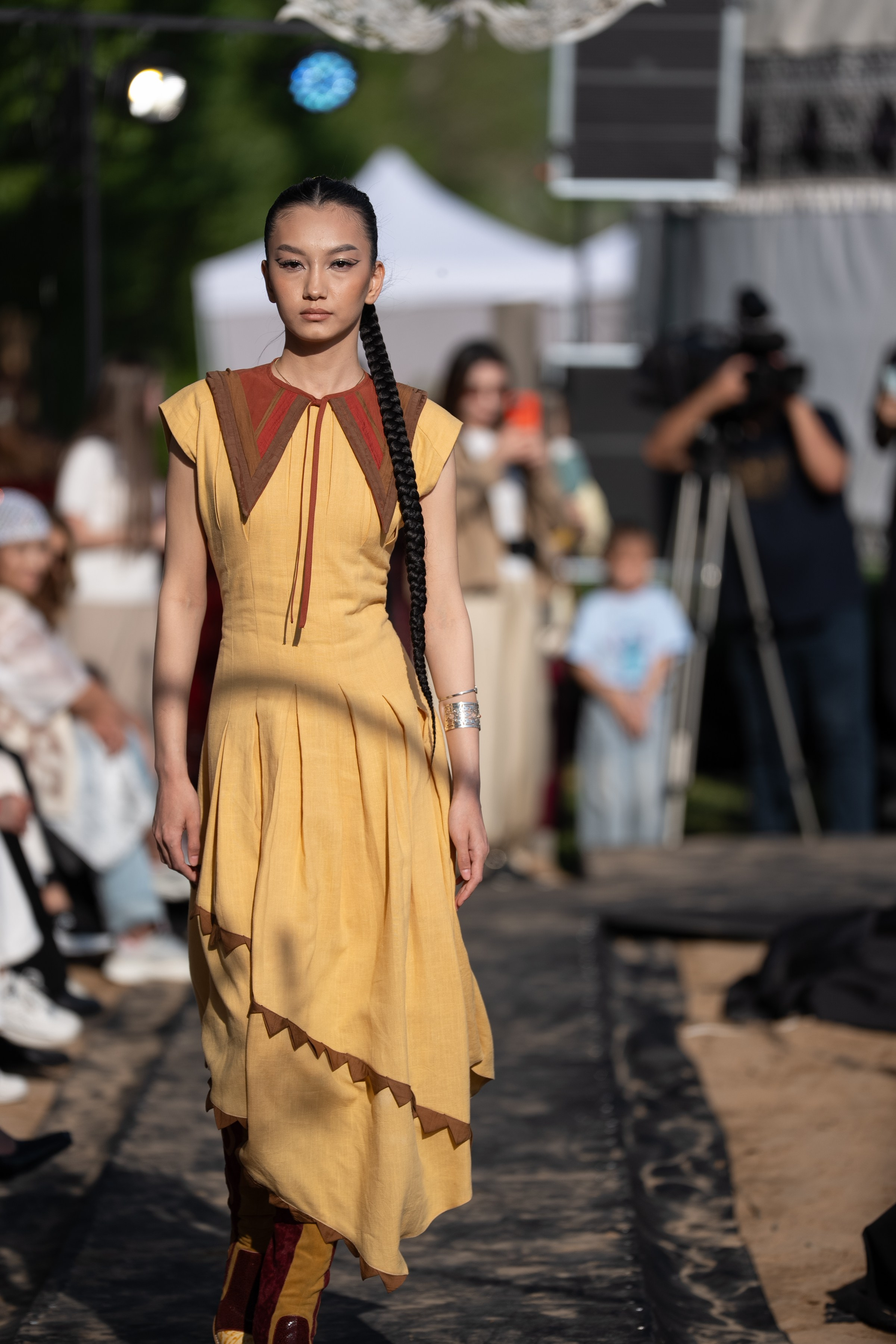 Designer Dariya Kuatzhan. Сайт Алматинского НЮ АРТ, будуар и фэшн фотографа Дениса Карпенко